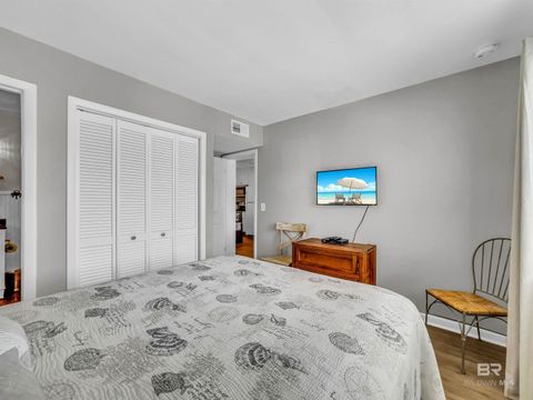 Condominium in Gulf Shores AL 400 Plantation Road #1210 9.jpg