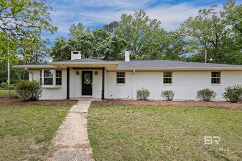  in Bay Minette AL 211 N Dobson Avenue.jpg