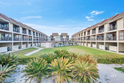 Townhouse in Gulf Shores AL 723 W Beach Boulevard #35.jpg