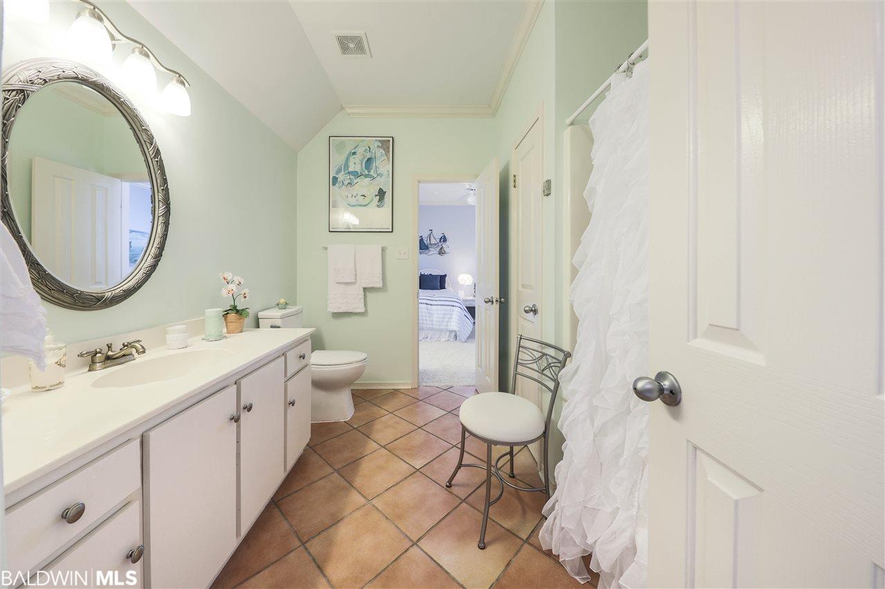 in Gulf Shores AL 2283 W Beach Boulevard 27.jpg