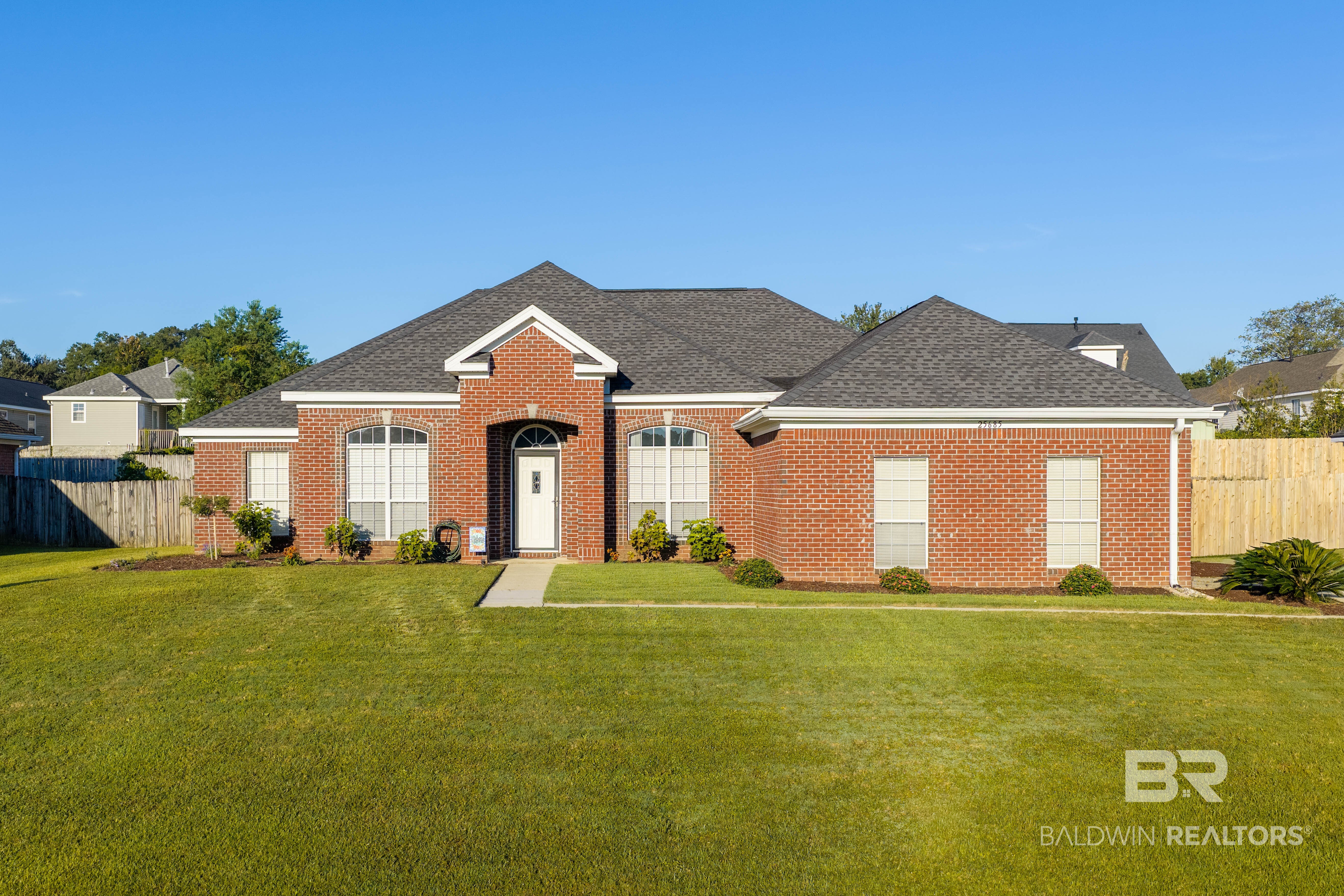 25685 Overlook Dr, Loxley, AL 36551