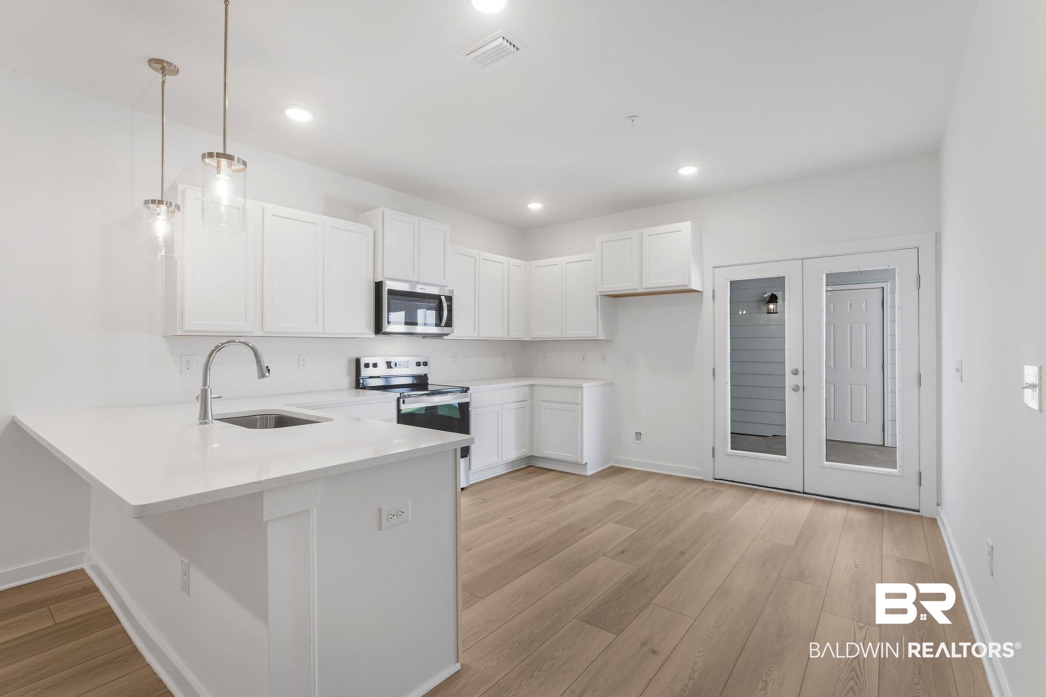 6239 Carpenter Ln, Gulf Shores, AL 36542 photo