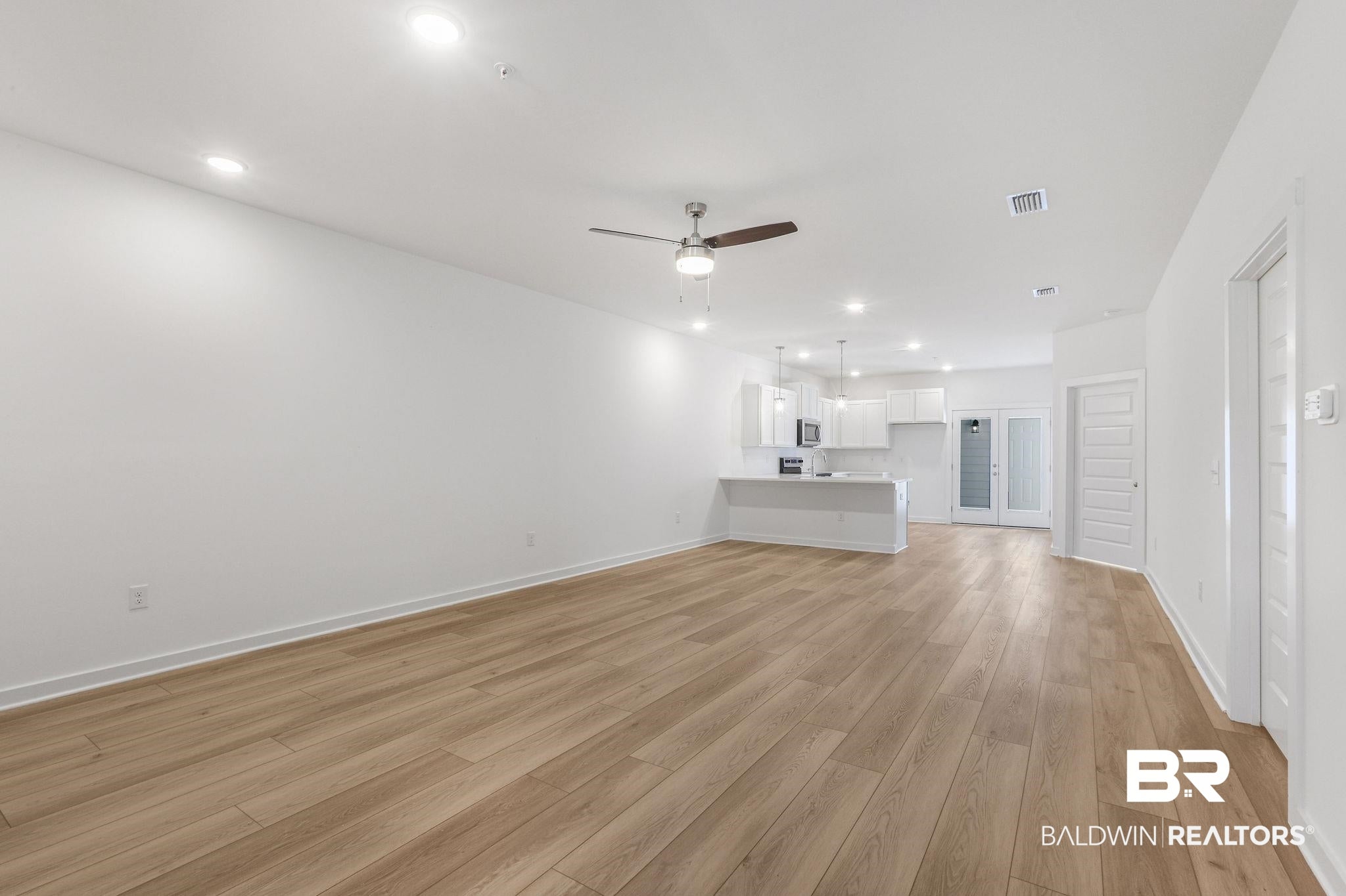 6239 Carpenter Ln, Gulf Shores, AL 36542 photo