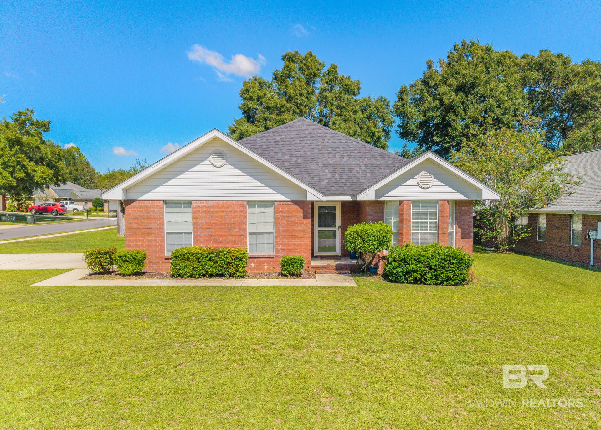 28270 Chateau Dr, Daphne, AL 36526