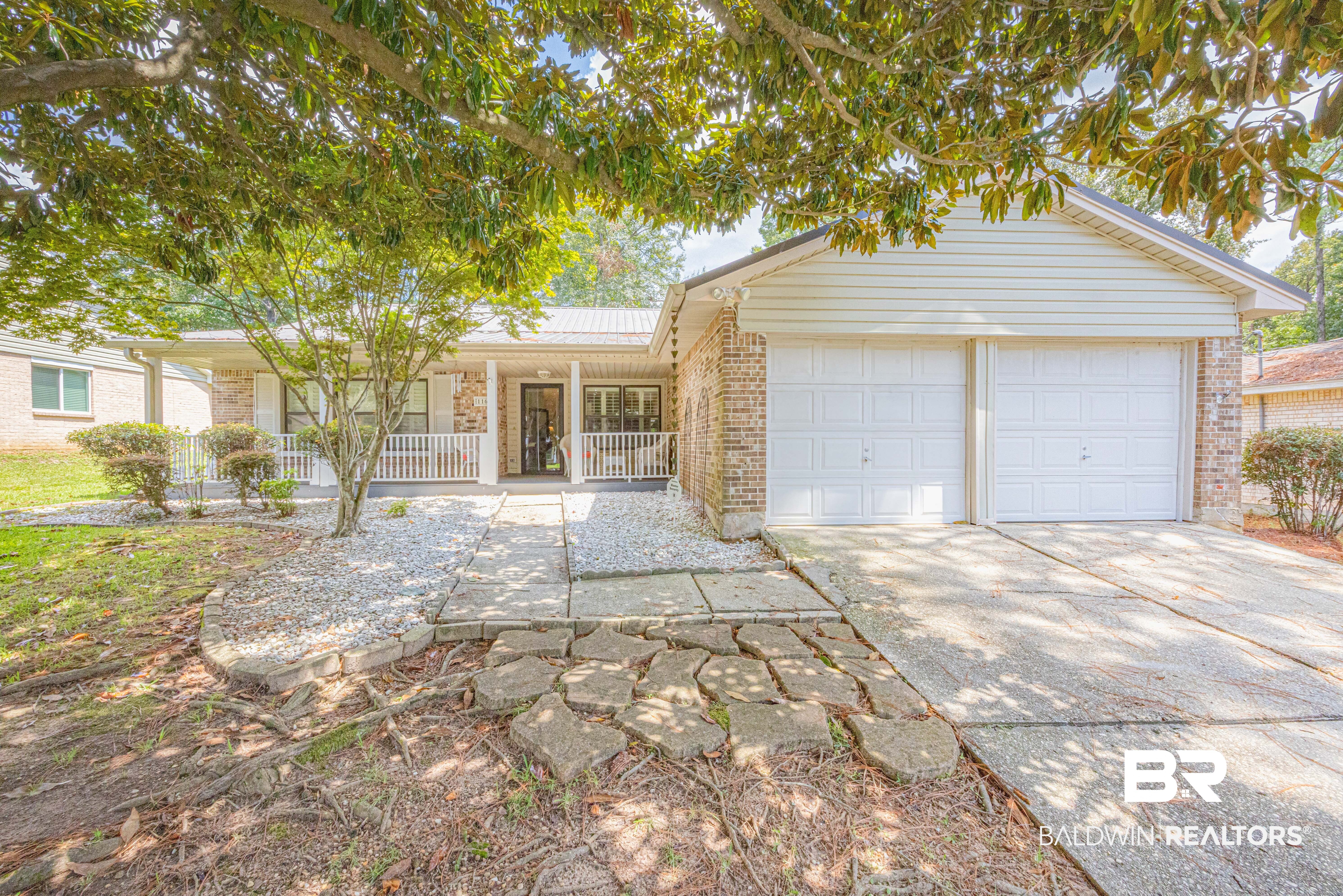 116 Lake Forest Blvd, Daphne, AL 36526