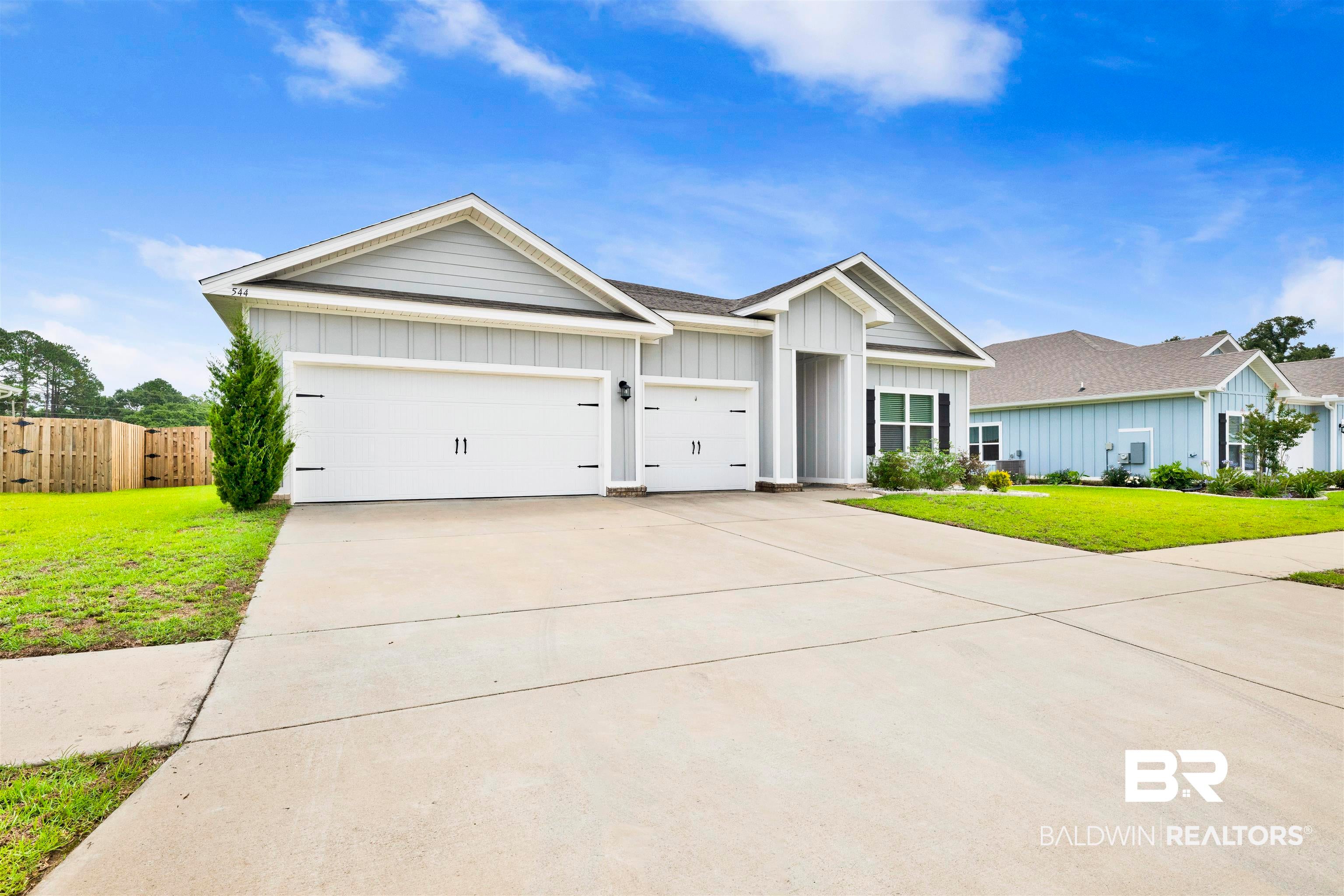 544 Golden Leaf Ave, Fairhope, AL 36532