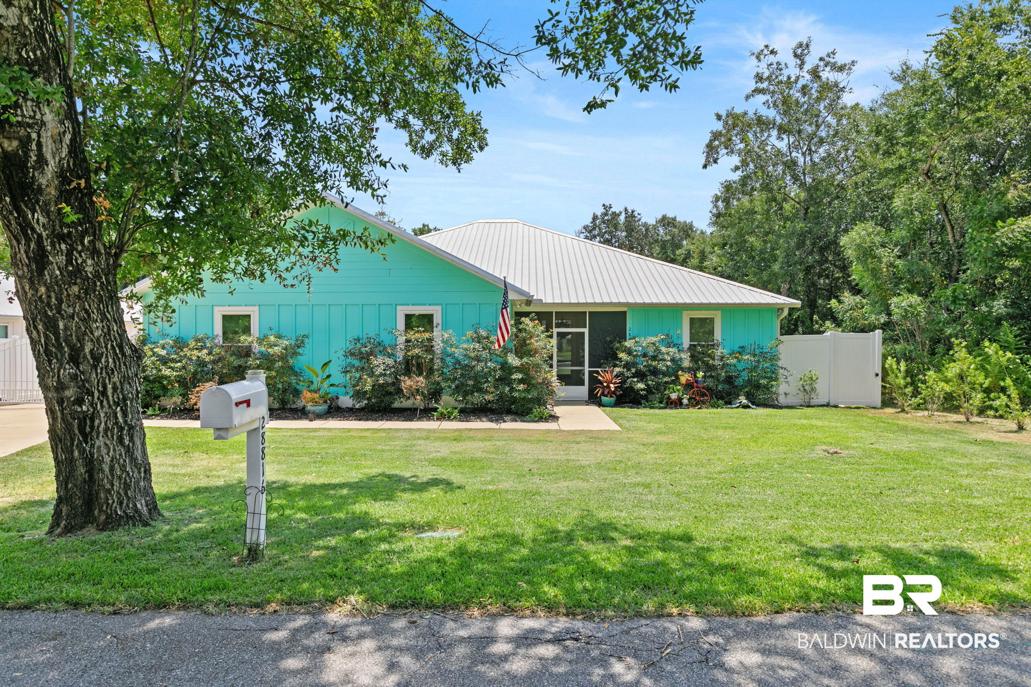 28816 Sampson Ave, Orange Beach, AL 36561