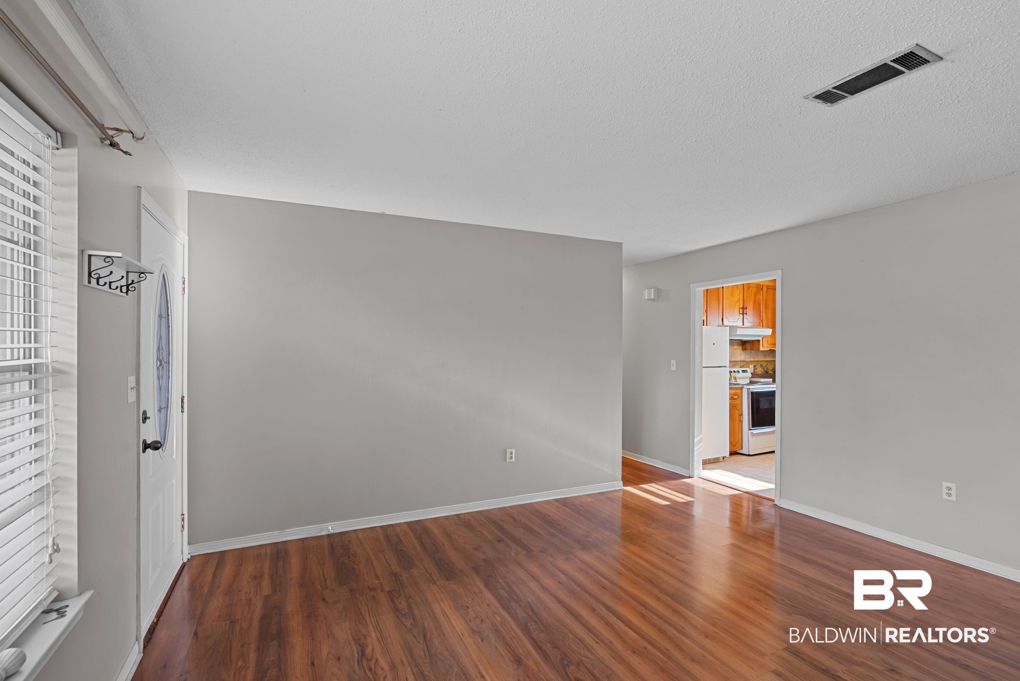 1901 N Juniper St, Foley, AL 36535 photo
