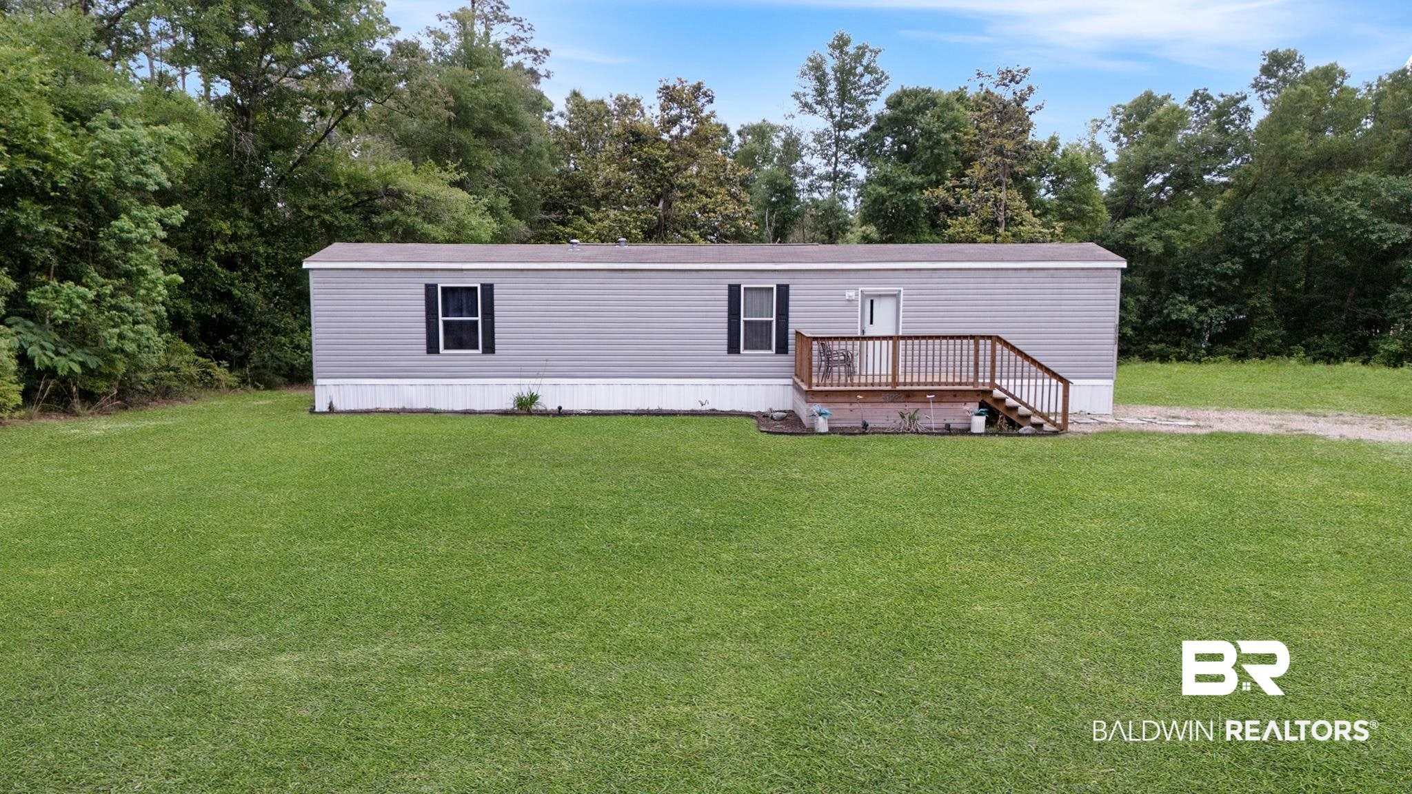 30732 Cedar St, Perdido Beach, AL 36530