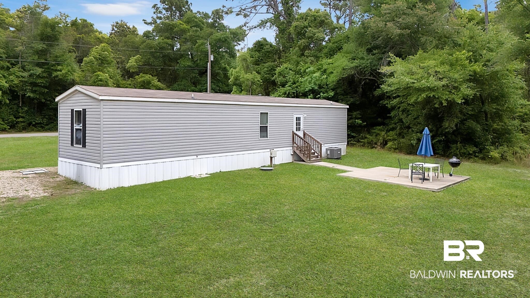 30732 Cedar St, Perdido Beach, AL 36530 photo