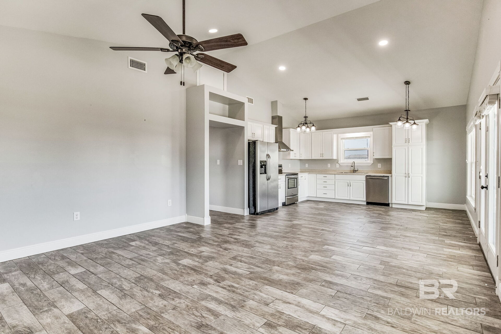 5601 Bayou Saint John Ave, Orange Beach, AL 36561 photo