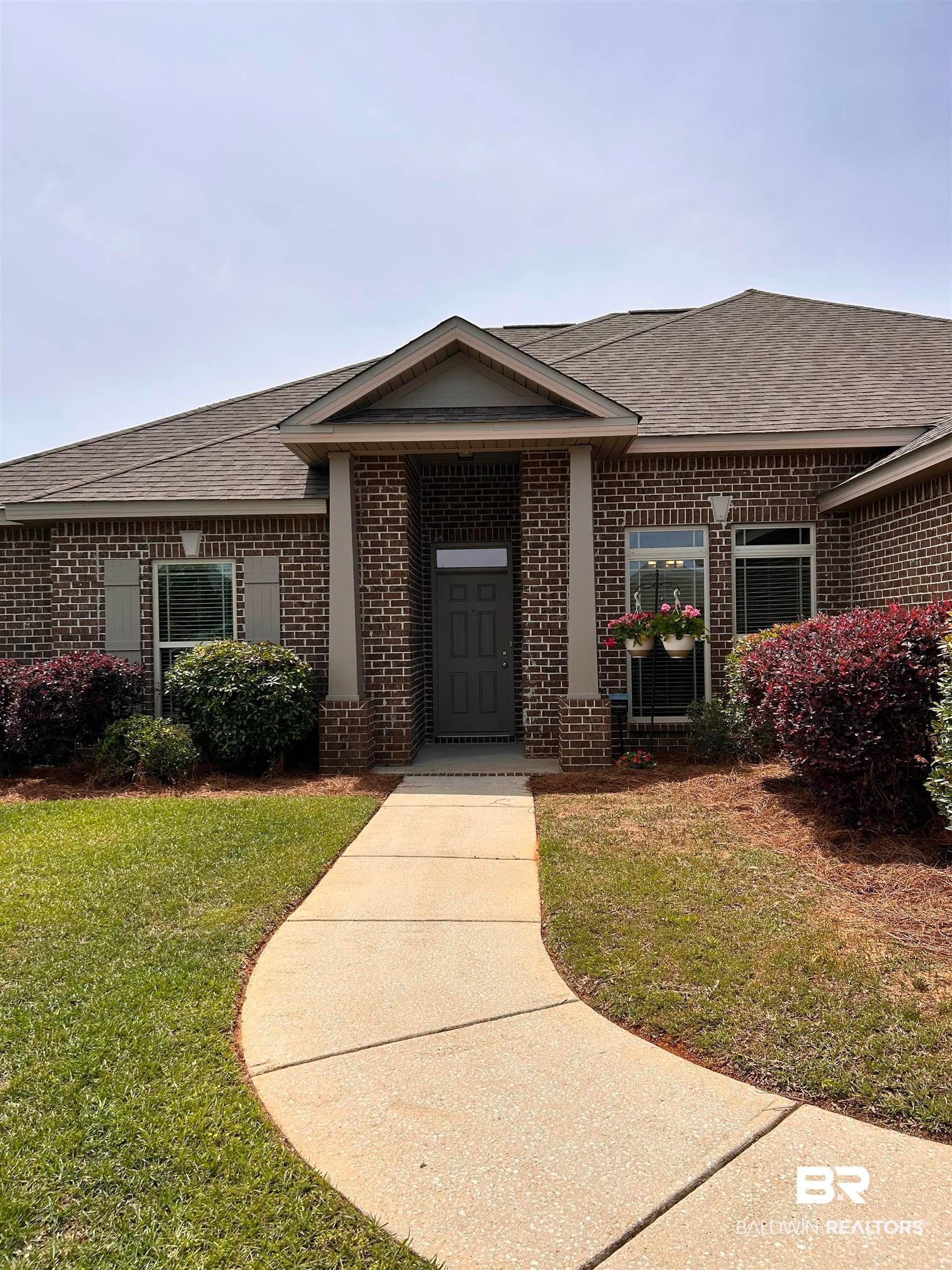 10672 Zinnia Ct, Daphne, AL 36526
