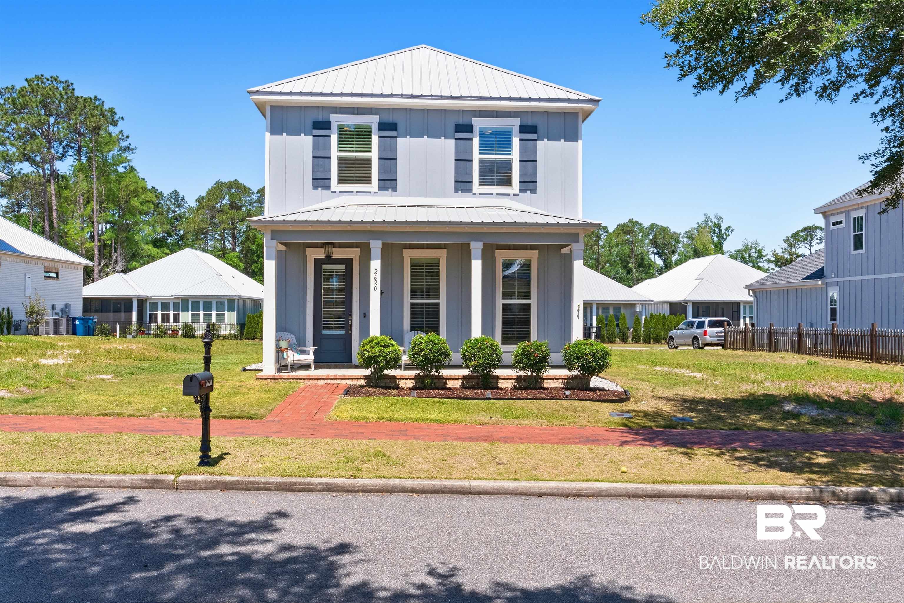 2620 Bienville Ave, Gulf Shores, AL 36542