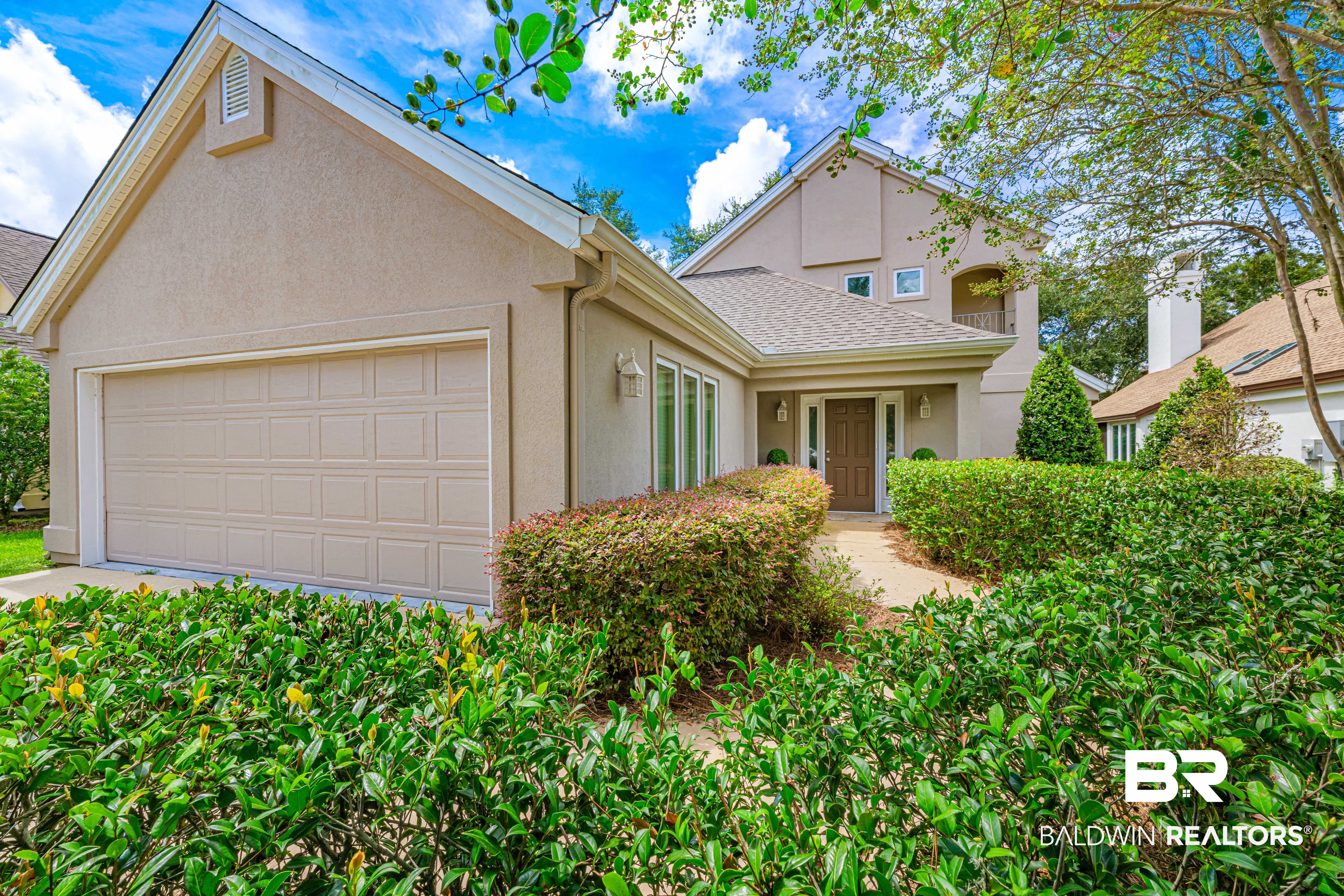 631 Saint Andrews Dr, Gulf Shores, AL 36542
