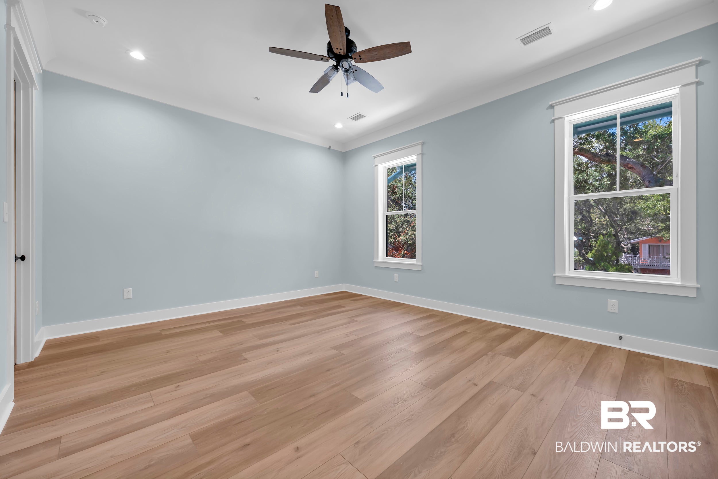 5289 Florida Ave, Orange Beach, AL 36561 photo