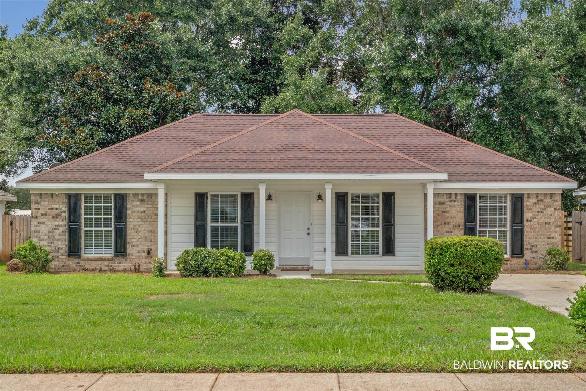 24423 Gemstone Dr, Loxley, AL 36551 photo