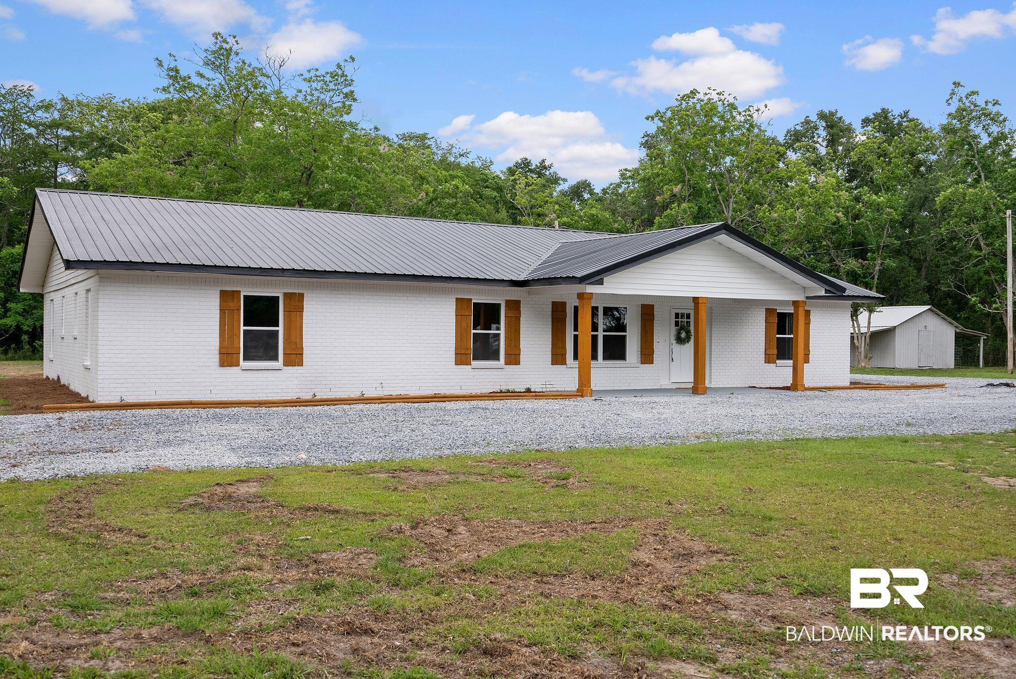 28977 Gardner Rd, Elberta, AL 36530 photo
