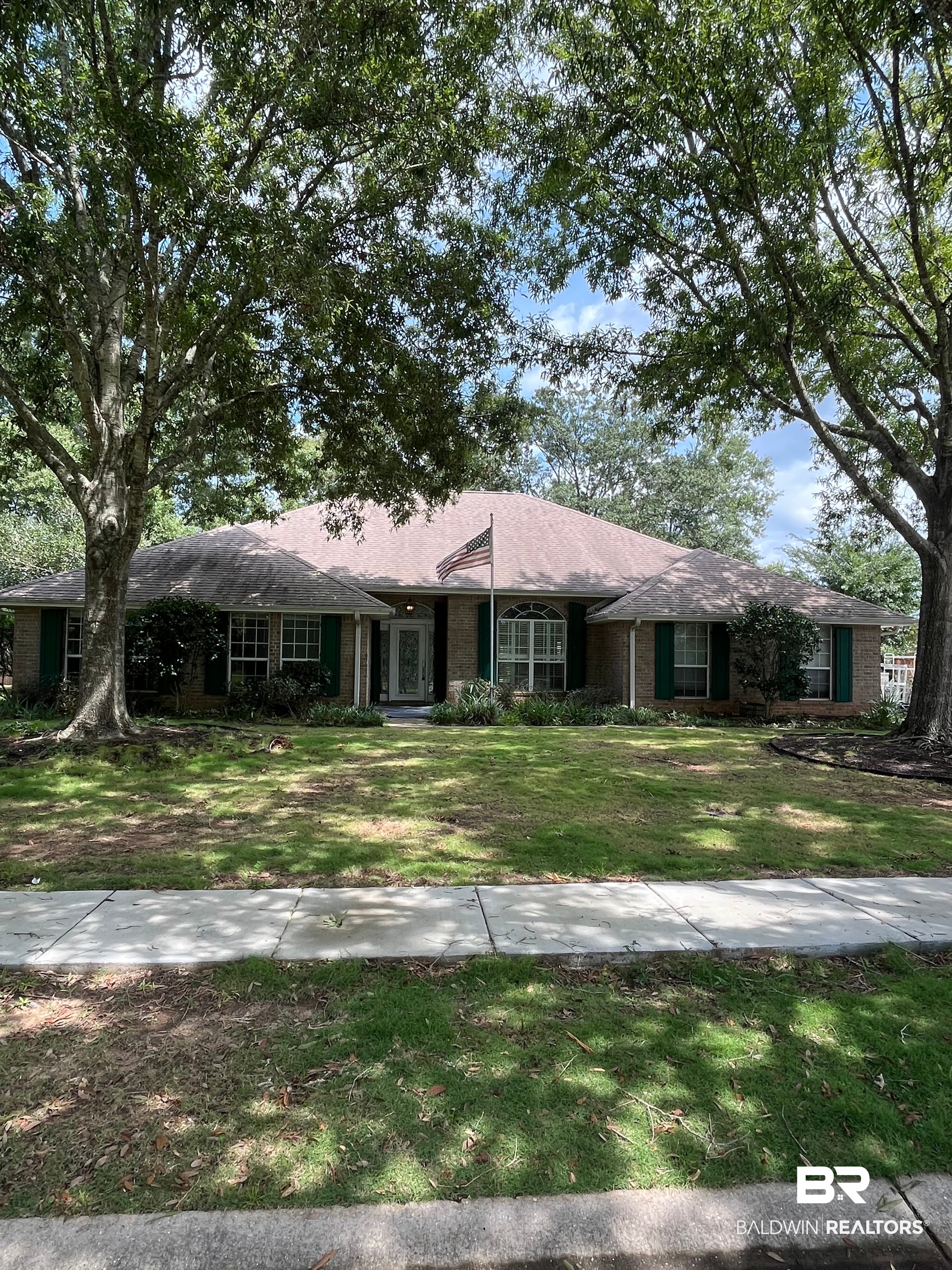 12700 Briarwood Dr, Foley, AL 36535