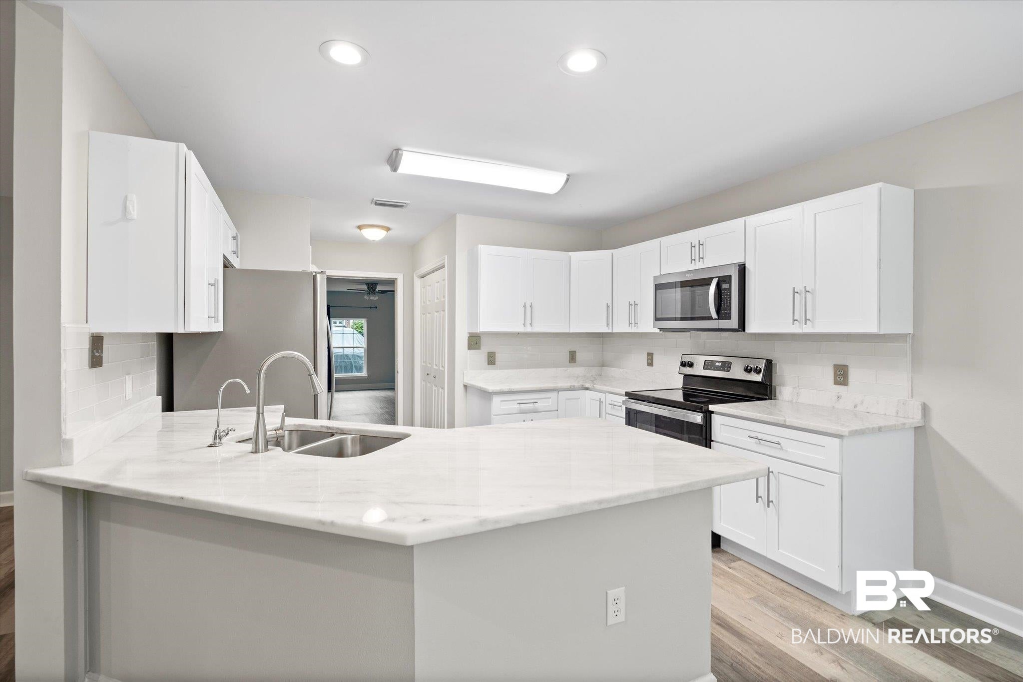 4625 Pine Blvd, Orange Beach, AL 36561 photo