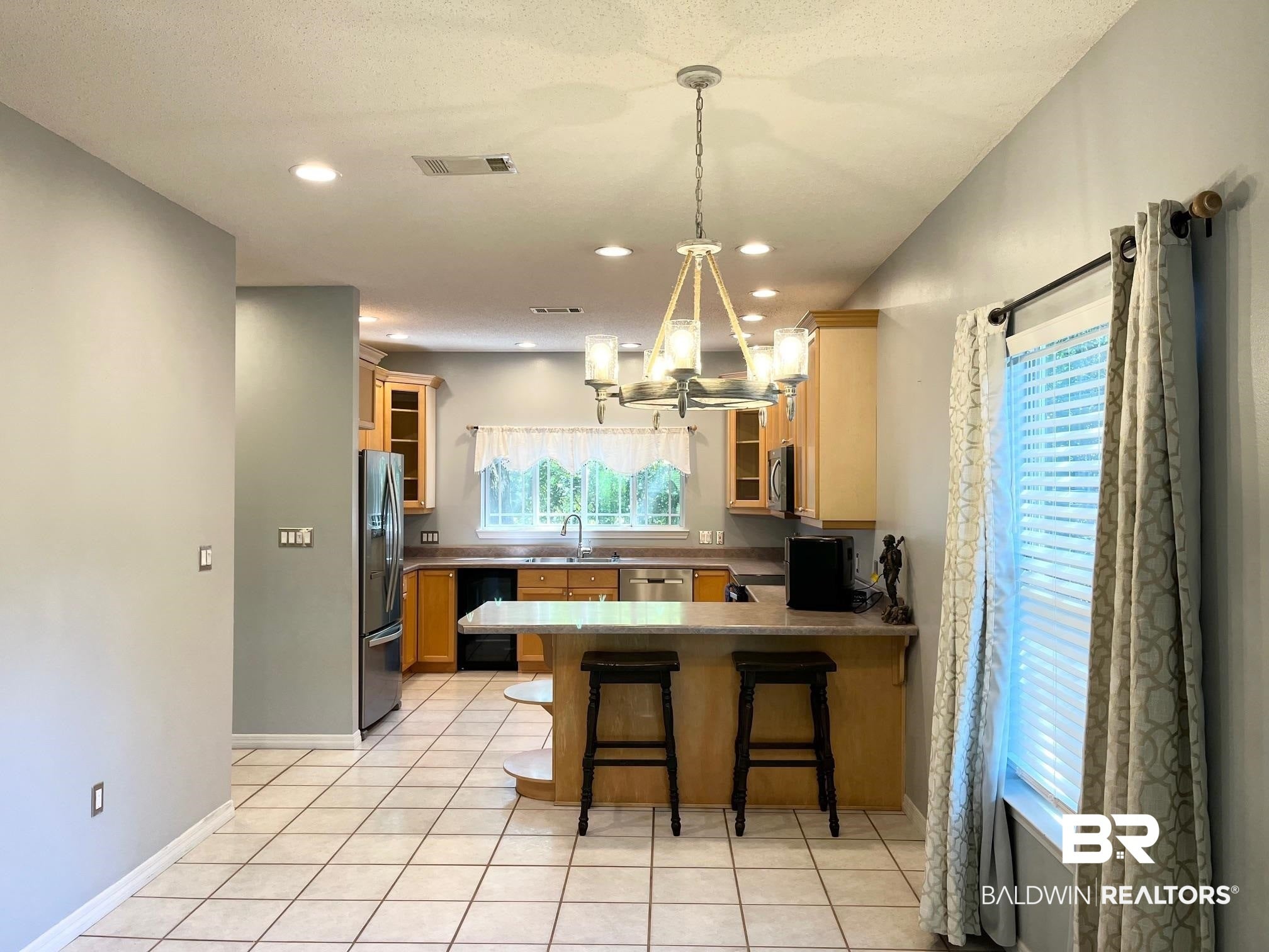 6991 Manskow Ln, Gulf Shores, AL 36542 photo