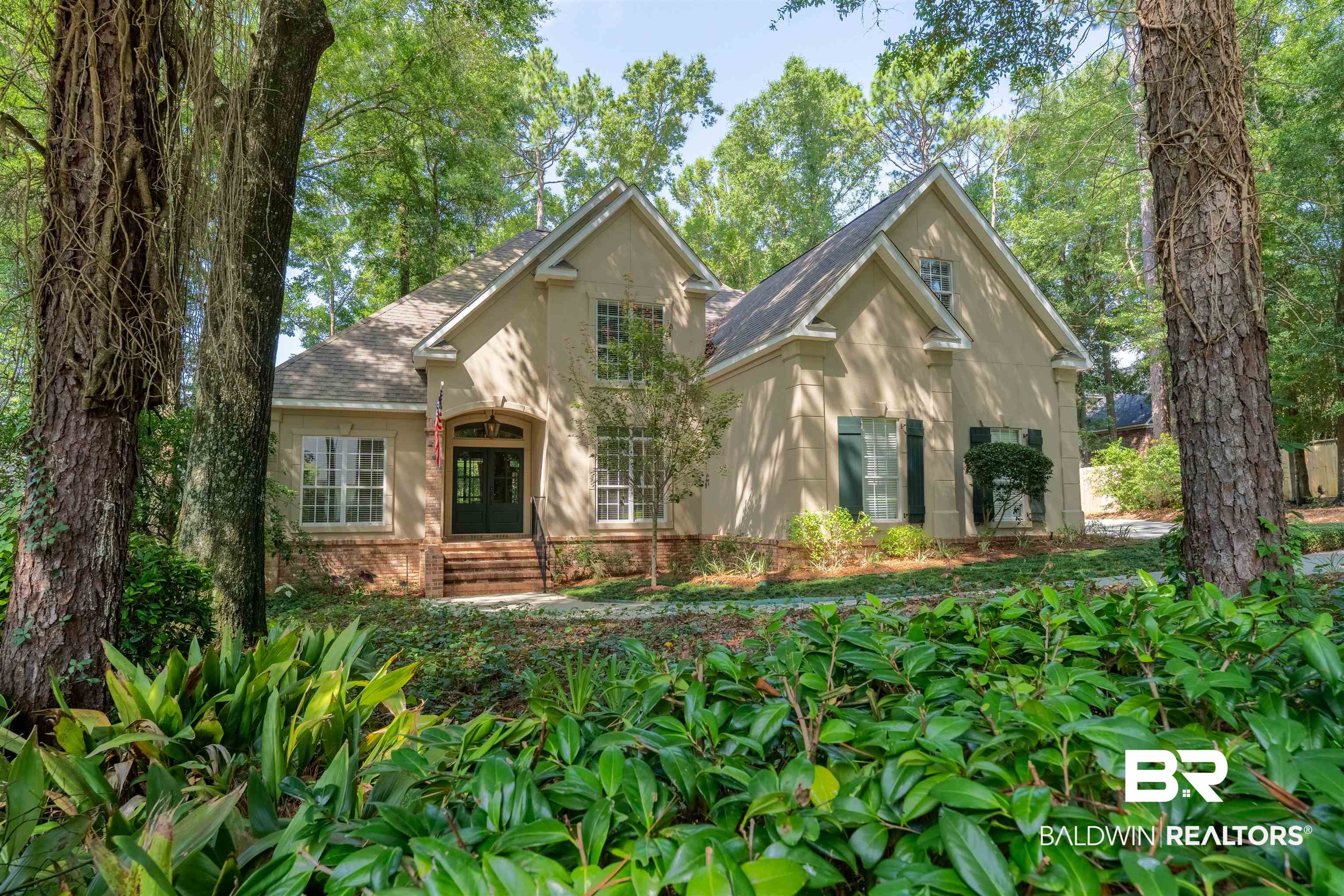 104 Pebble Ct, Fairhope, AL 36532
