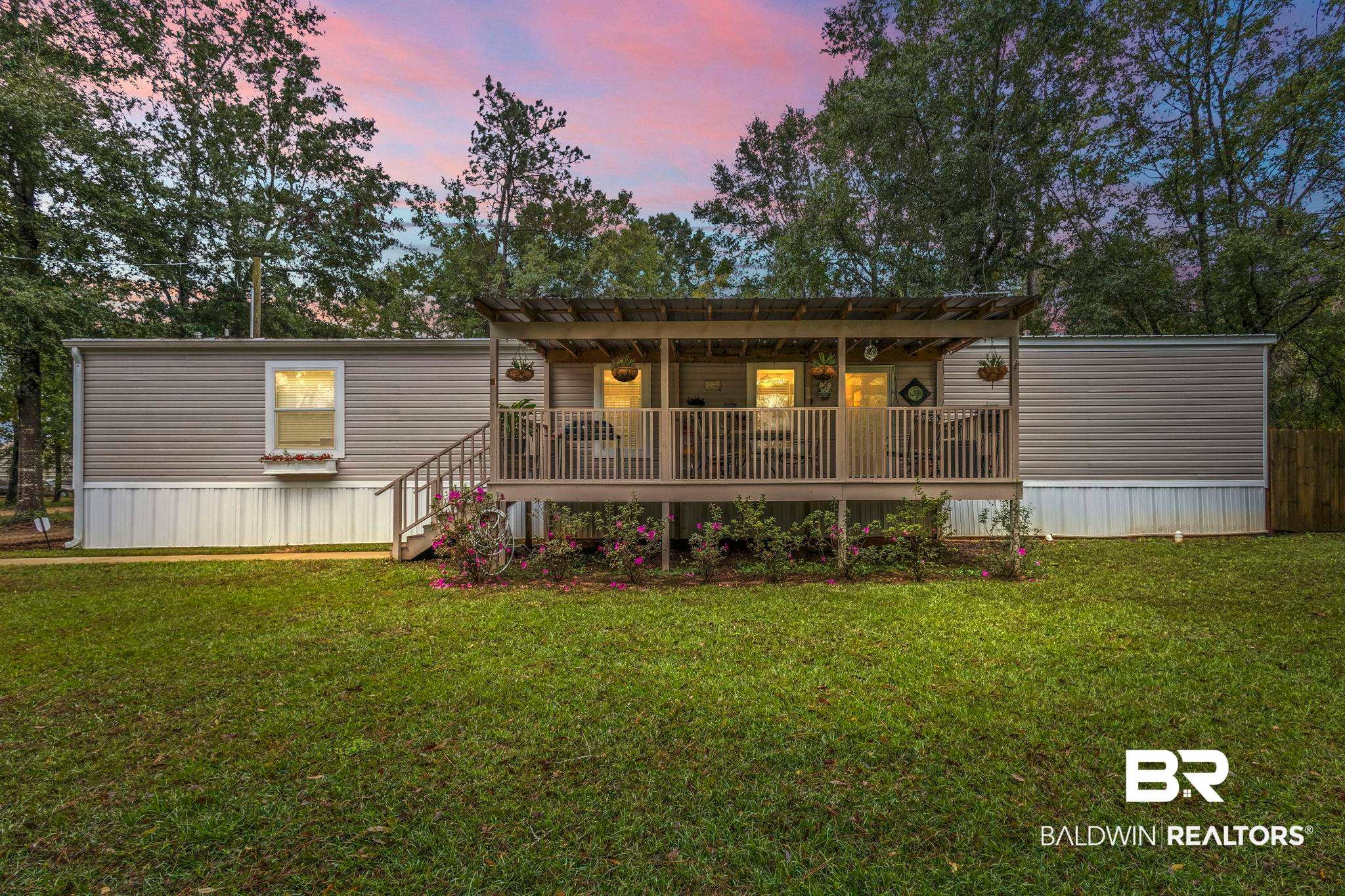 26925 Lamb Ln, Robertsdale, AL 36567