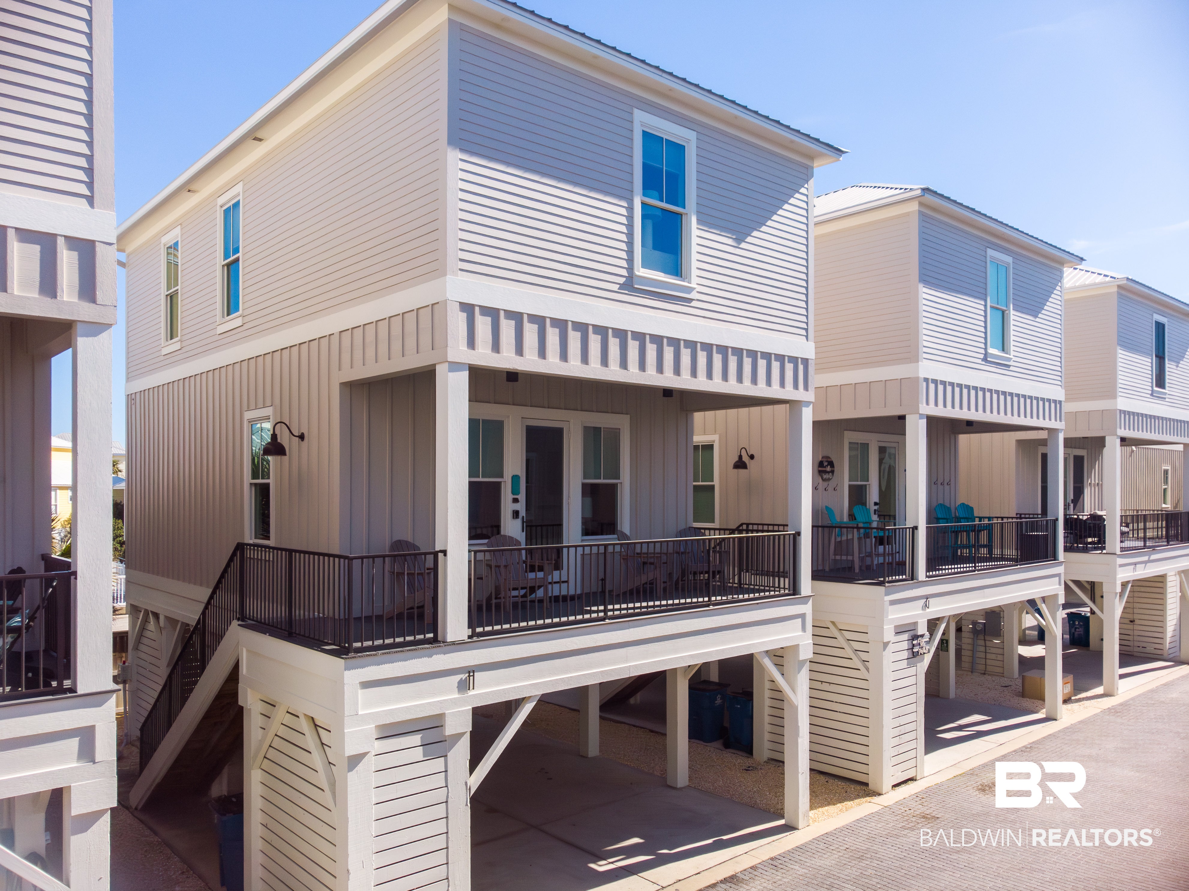 1592 Beach Blvd, Gulf Shores, AL 36542