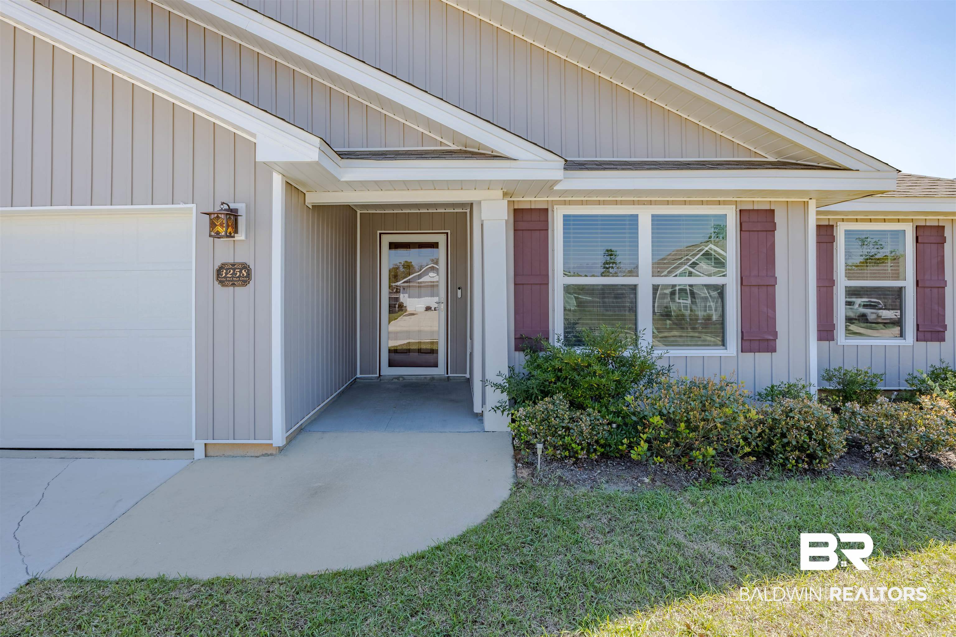 3258 Vista De Mar Dr, Lillian, AL 36549