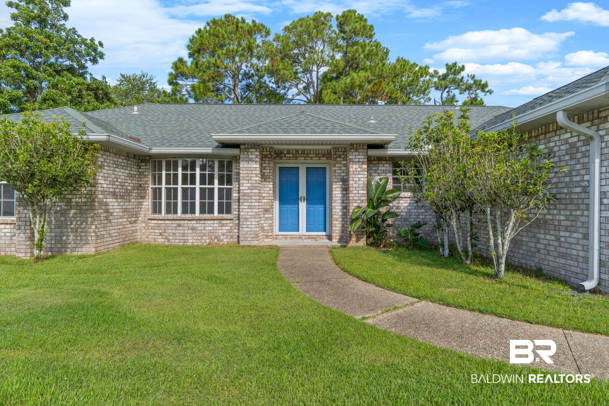 5007 Shoshone Dr, Pensacola, FL 32507 photo