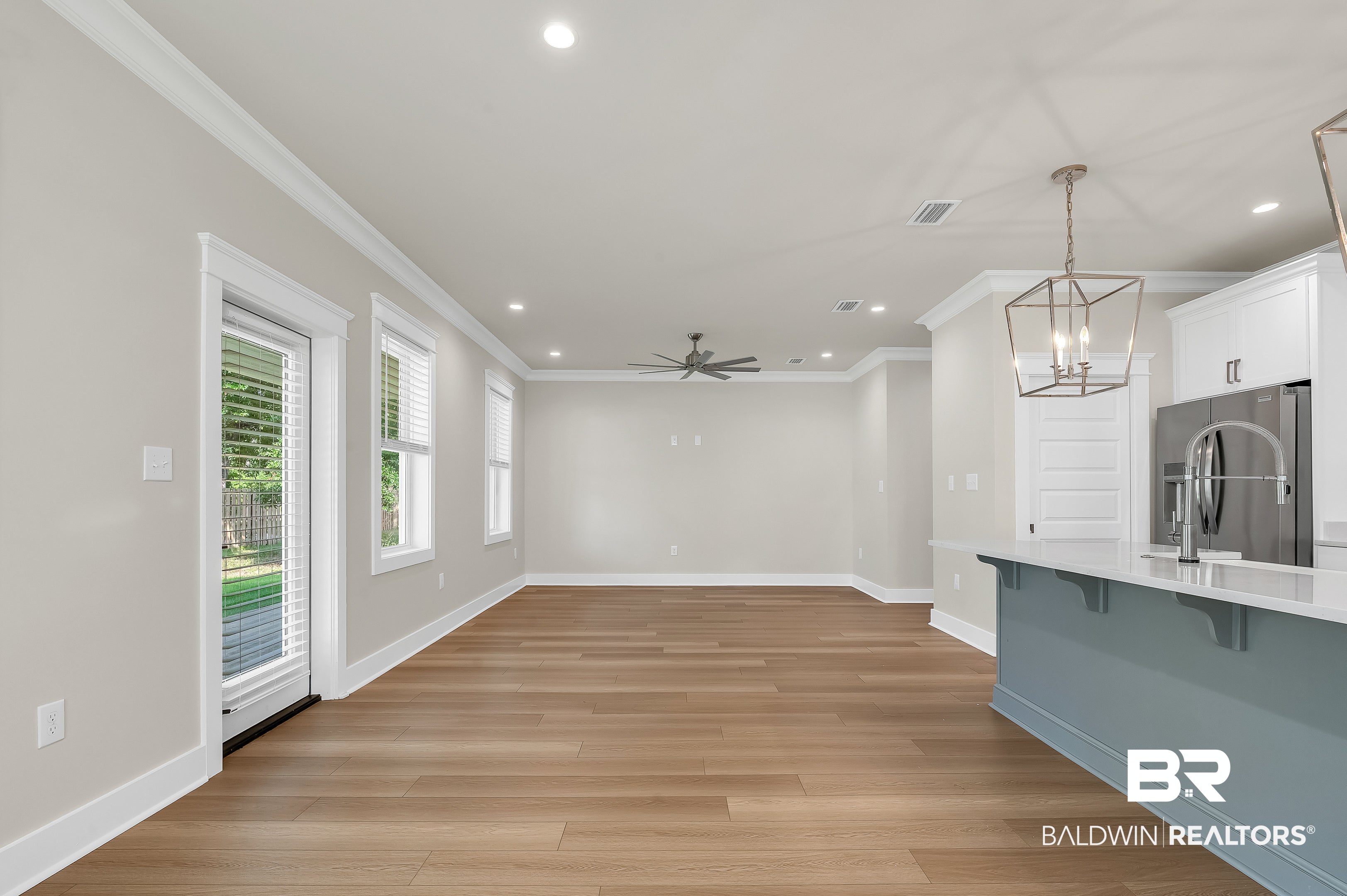 27085 Park Dr, Orange Beach, AL 36561 photo