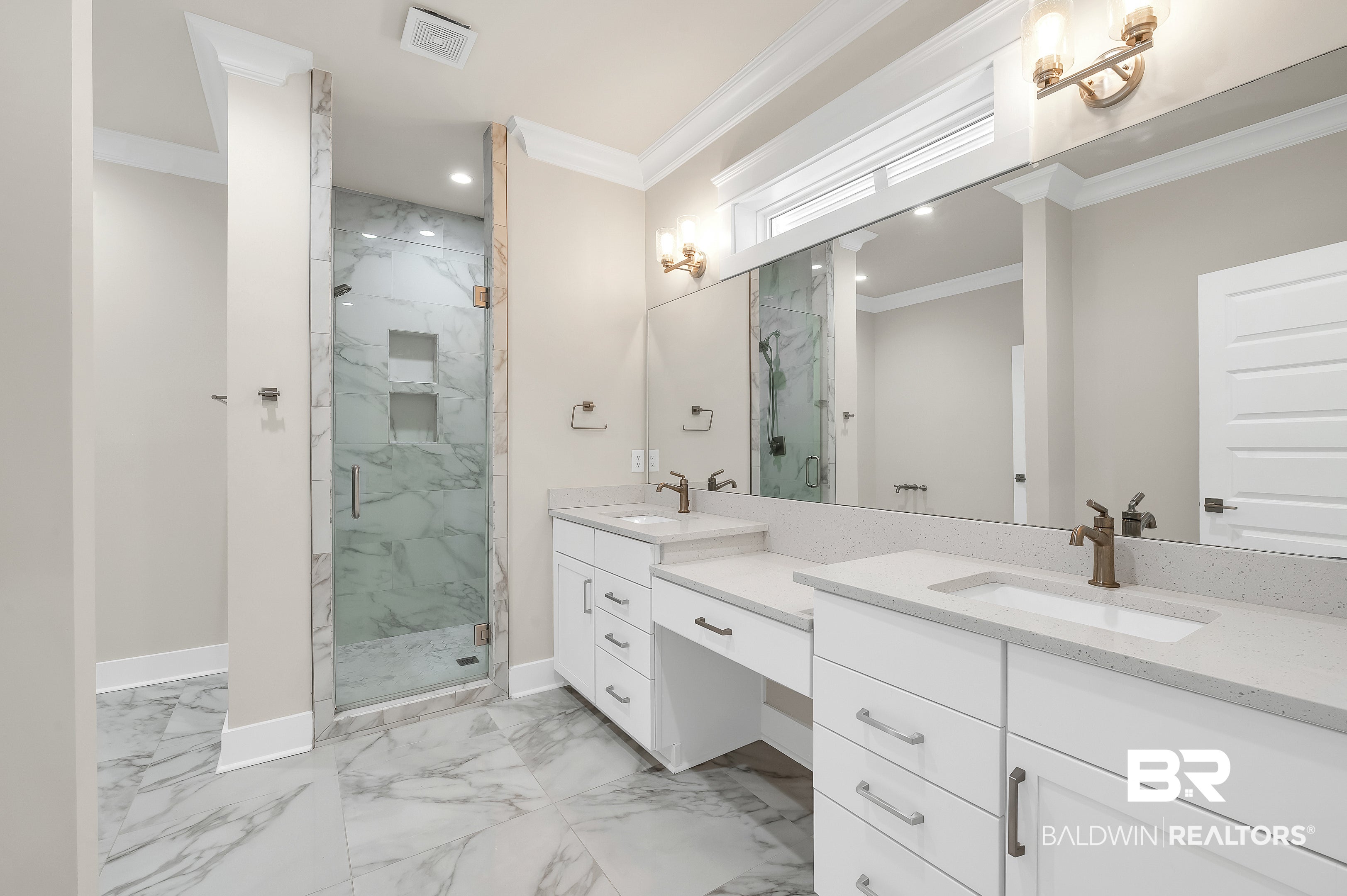 27085 Park Dr, Orange Beach, AL 36561 photo
