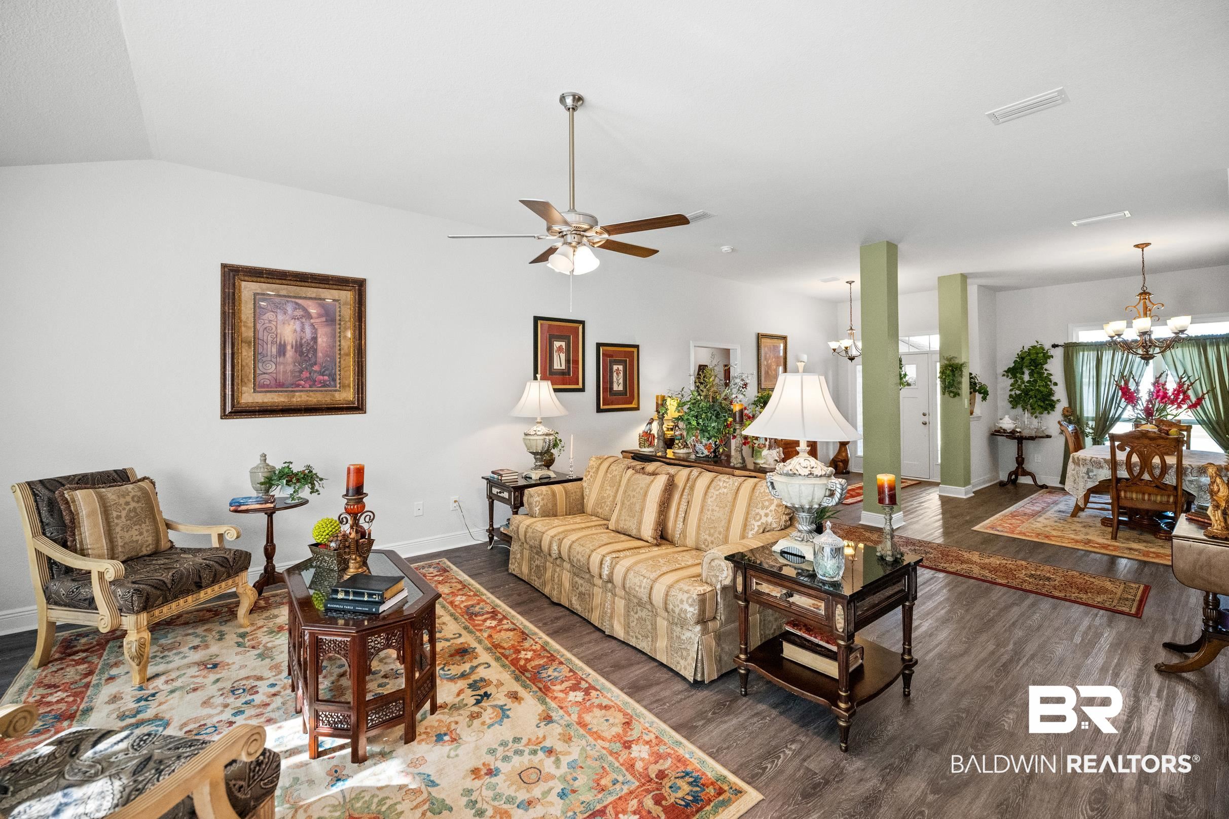 23038 Ridgewood Dr, Robertsdale, AL 36567 photo