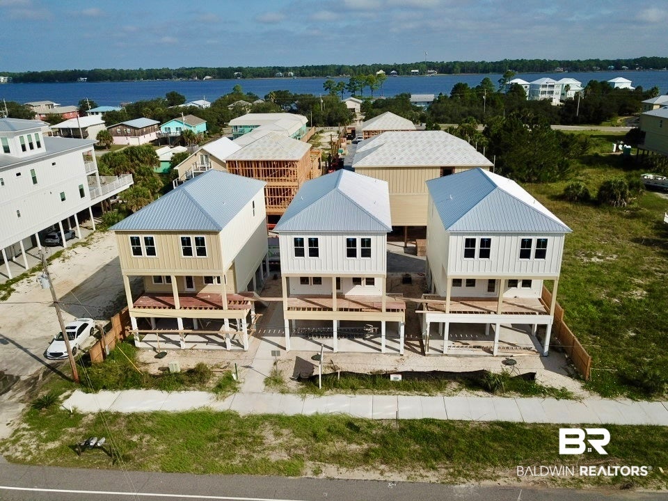 3 Crystal Dr, Gulf Shores, AL 36542