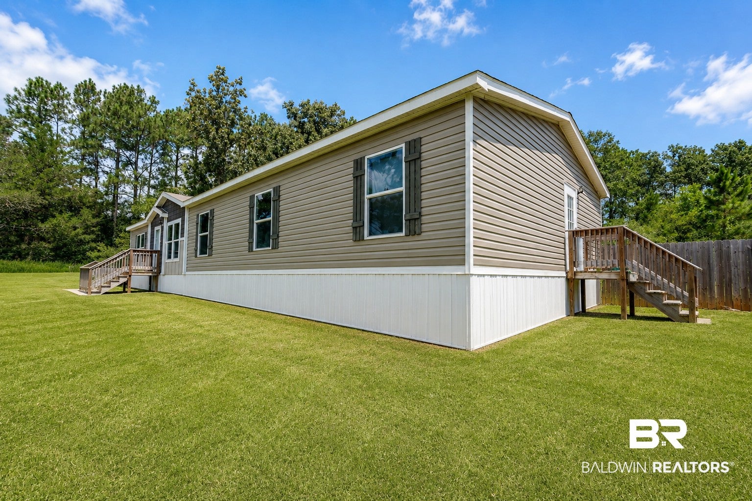 24832 Burgett Ln, Robertsdale, AL 36567 photo