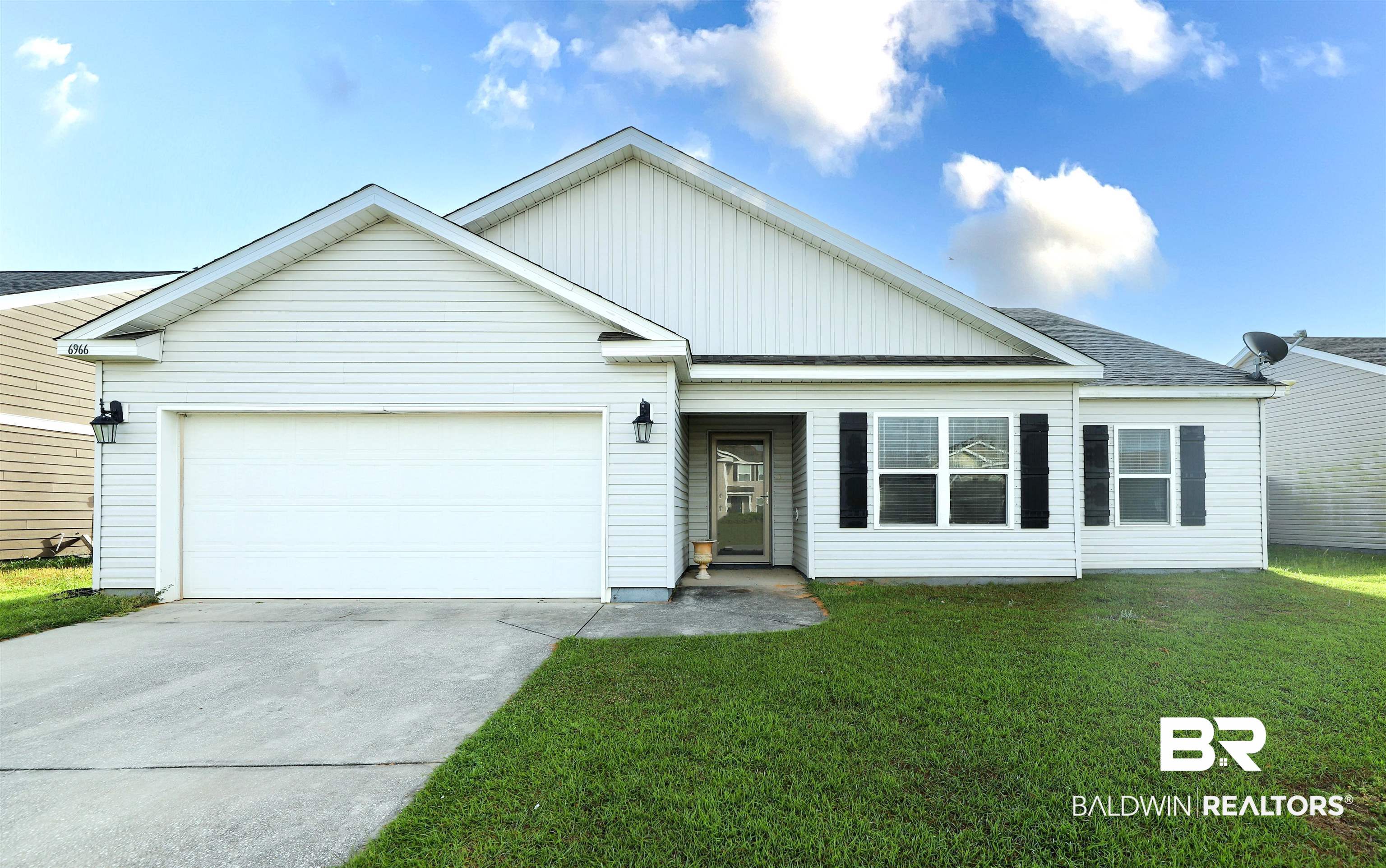 6966 Crimson Ridge St, Gulf Shores, AL 36542