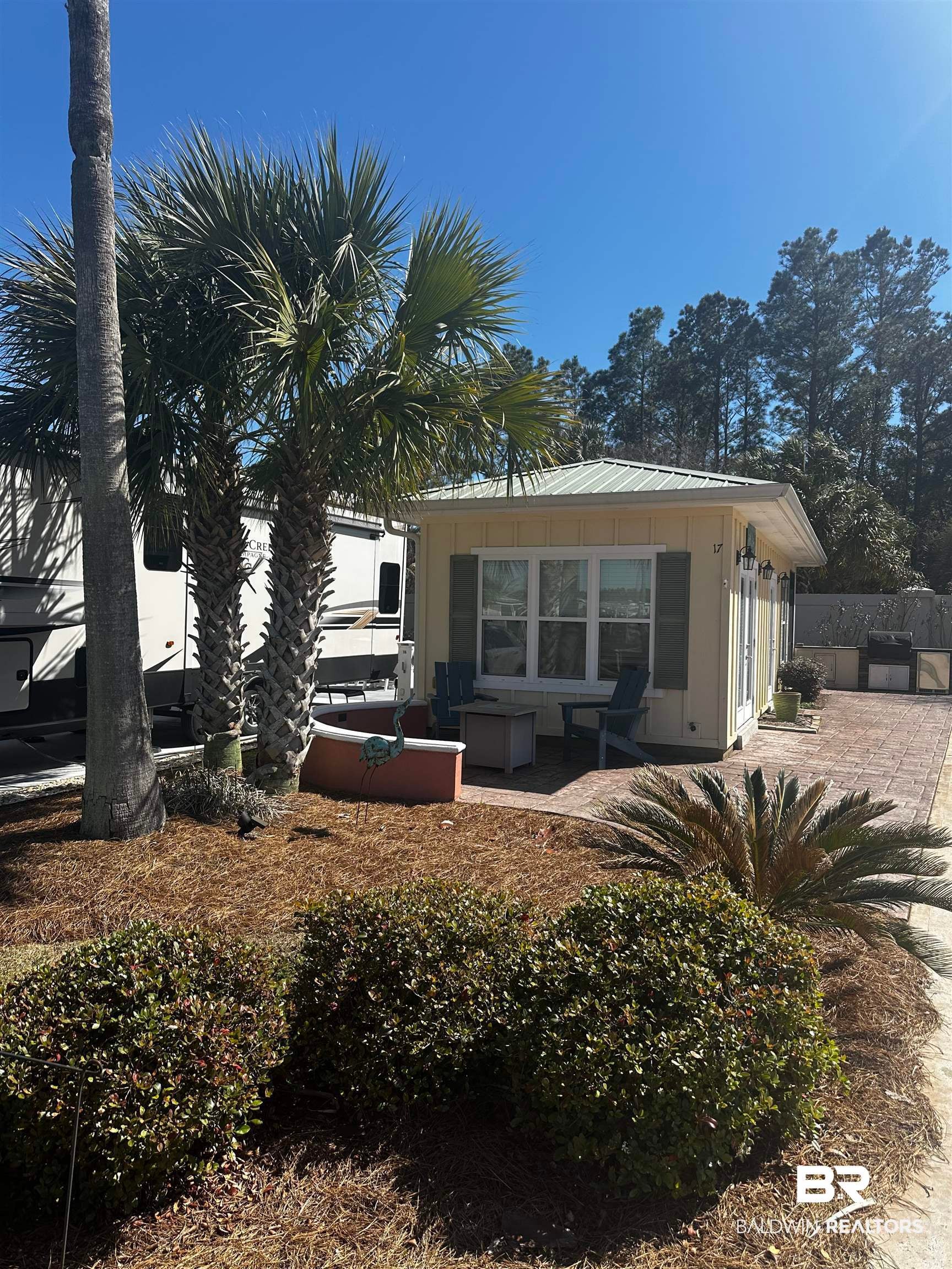 12131 Gateway Dr, Elberta, AL 36530
