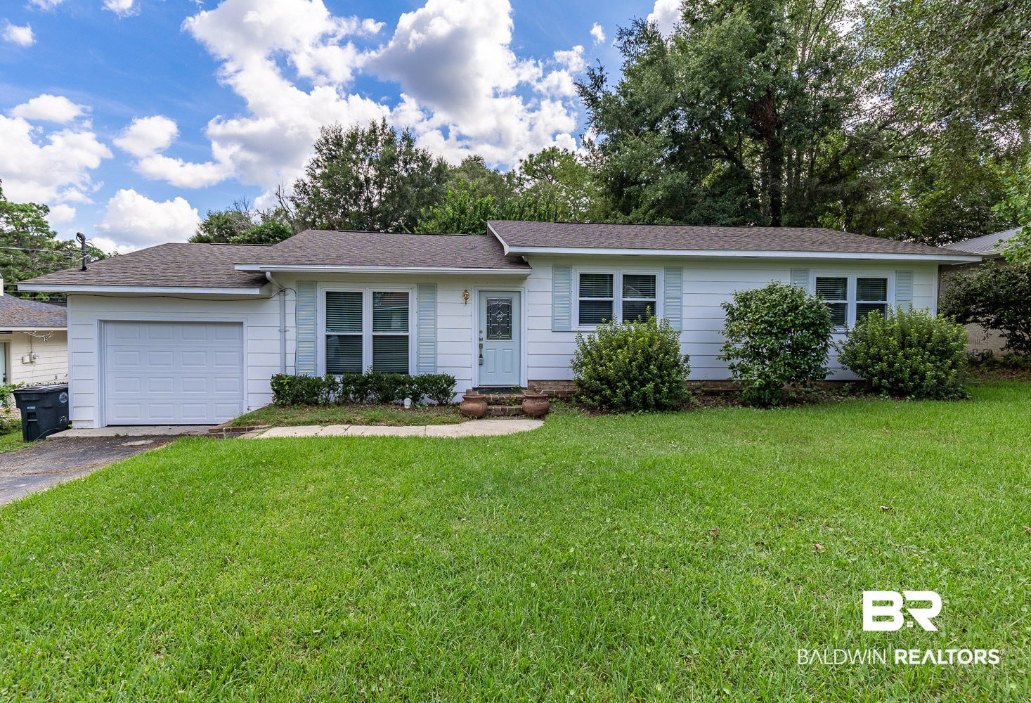 602 Gayfer Ave, Fairhope, AL 36532