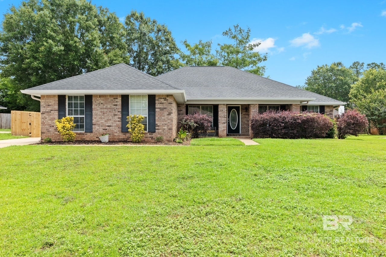 134 Destrehan Rd, Fairhope, AL 36532