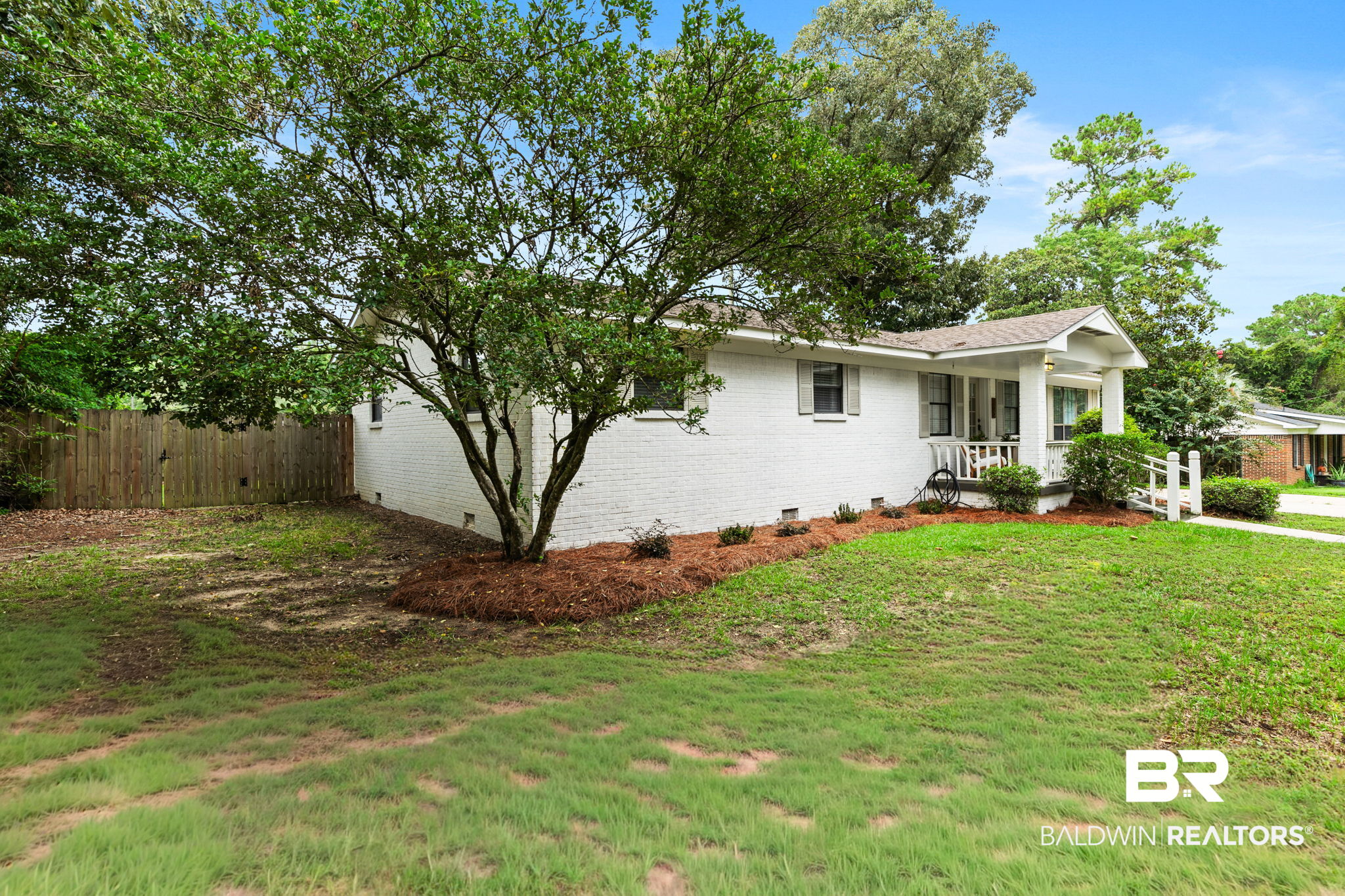 105 Sara Ave, Spanish Fort, AL 36527 photo