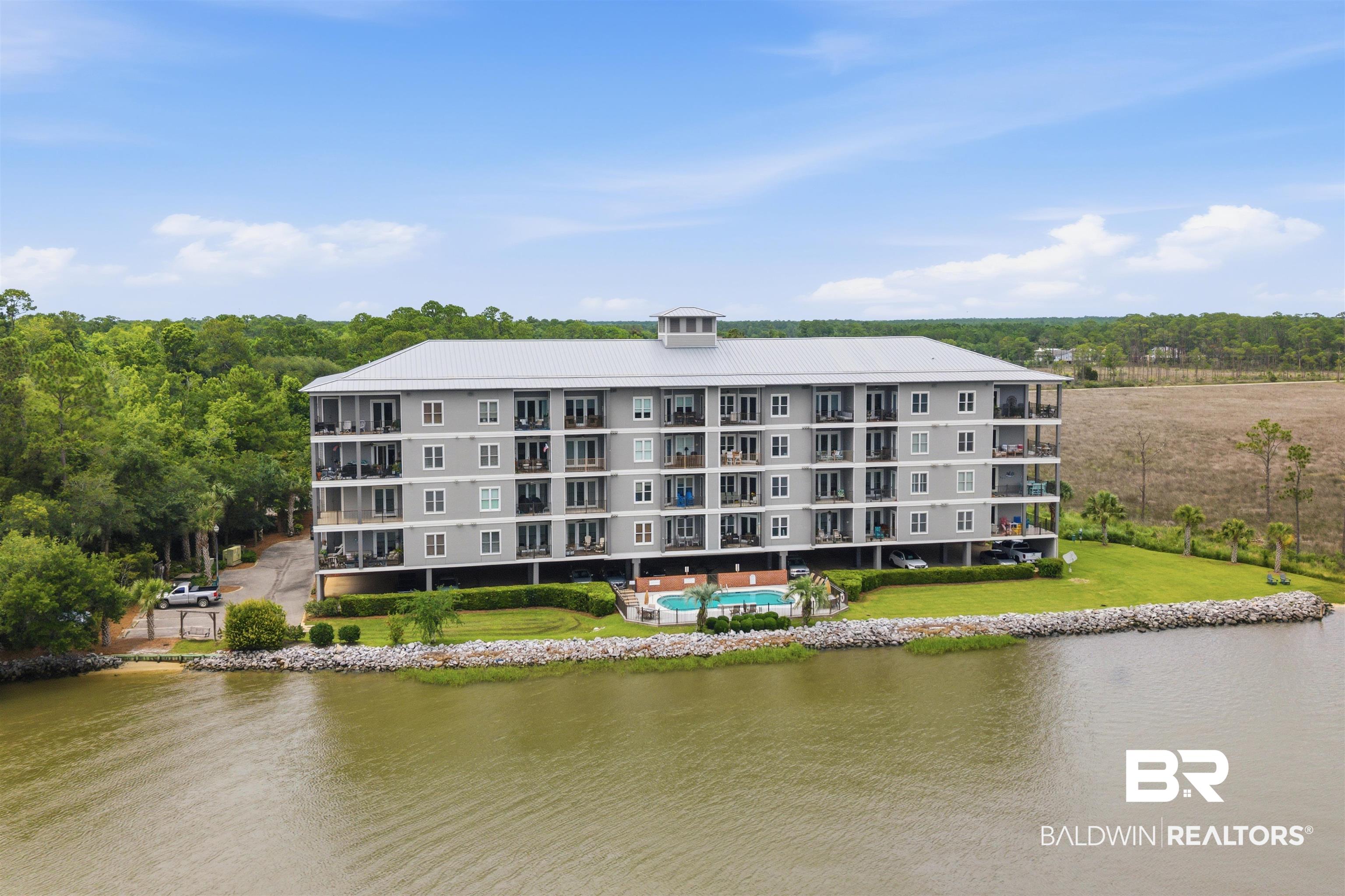 3944 Todd Ln, Gulf Shores, AL 36542