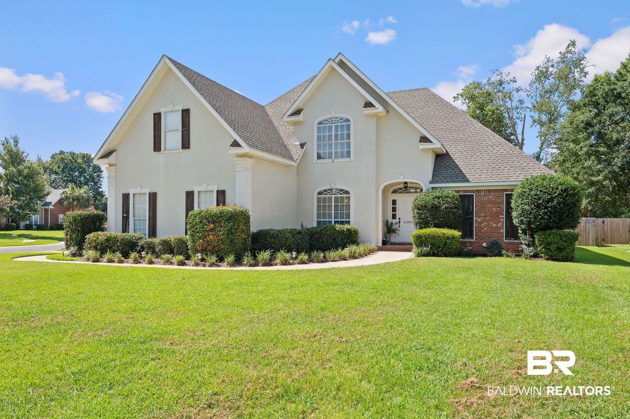 25886 Chamberlain Ct, Daphne, AL 36526