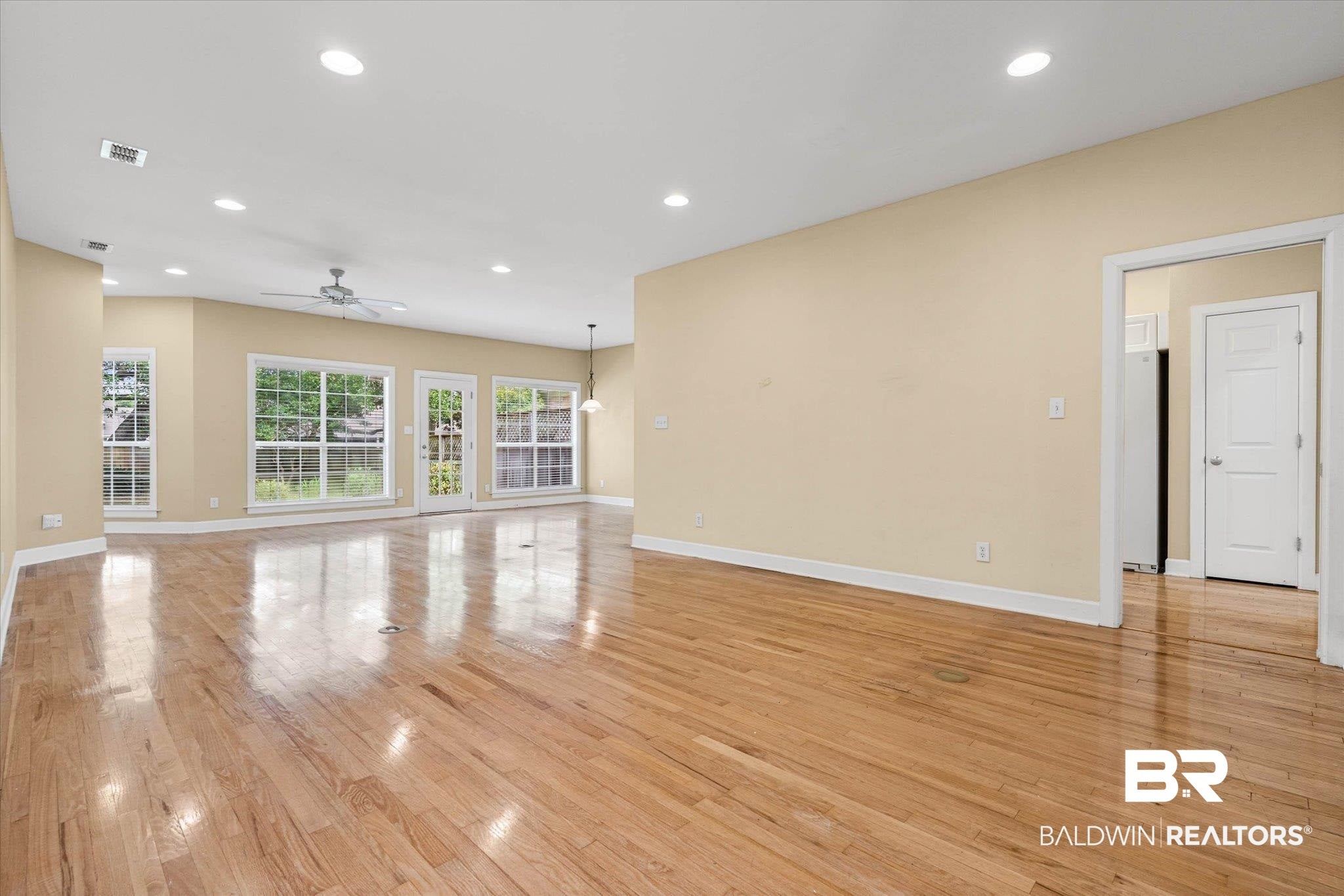 130 Club Dr, Fairhope, AL 36532 photo