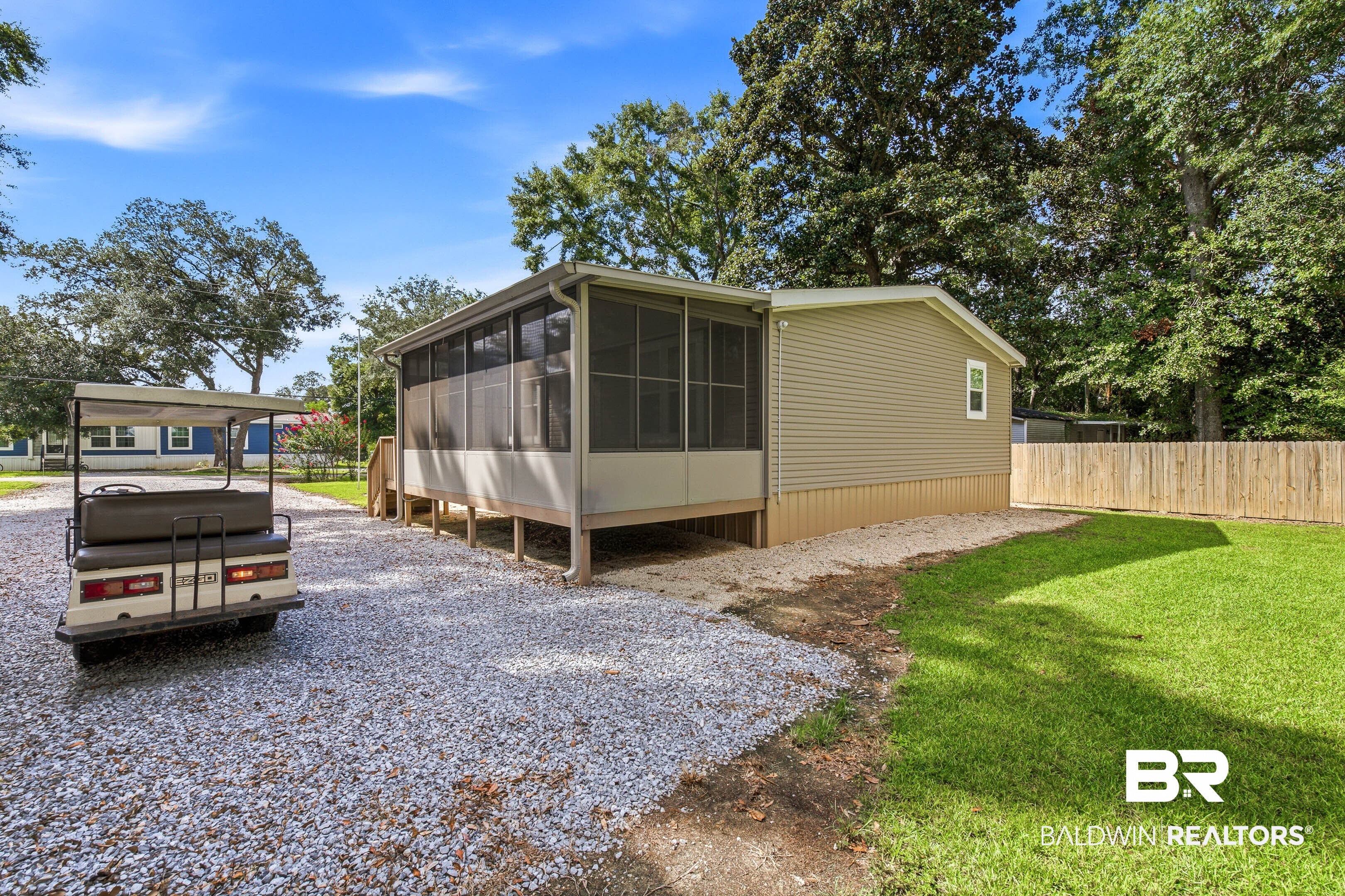 9422 Seabright Ave, Elberta, AL 36530 photo