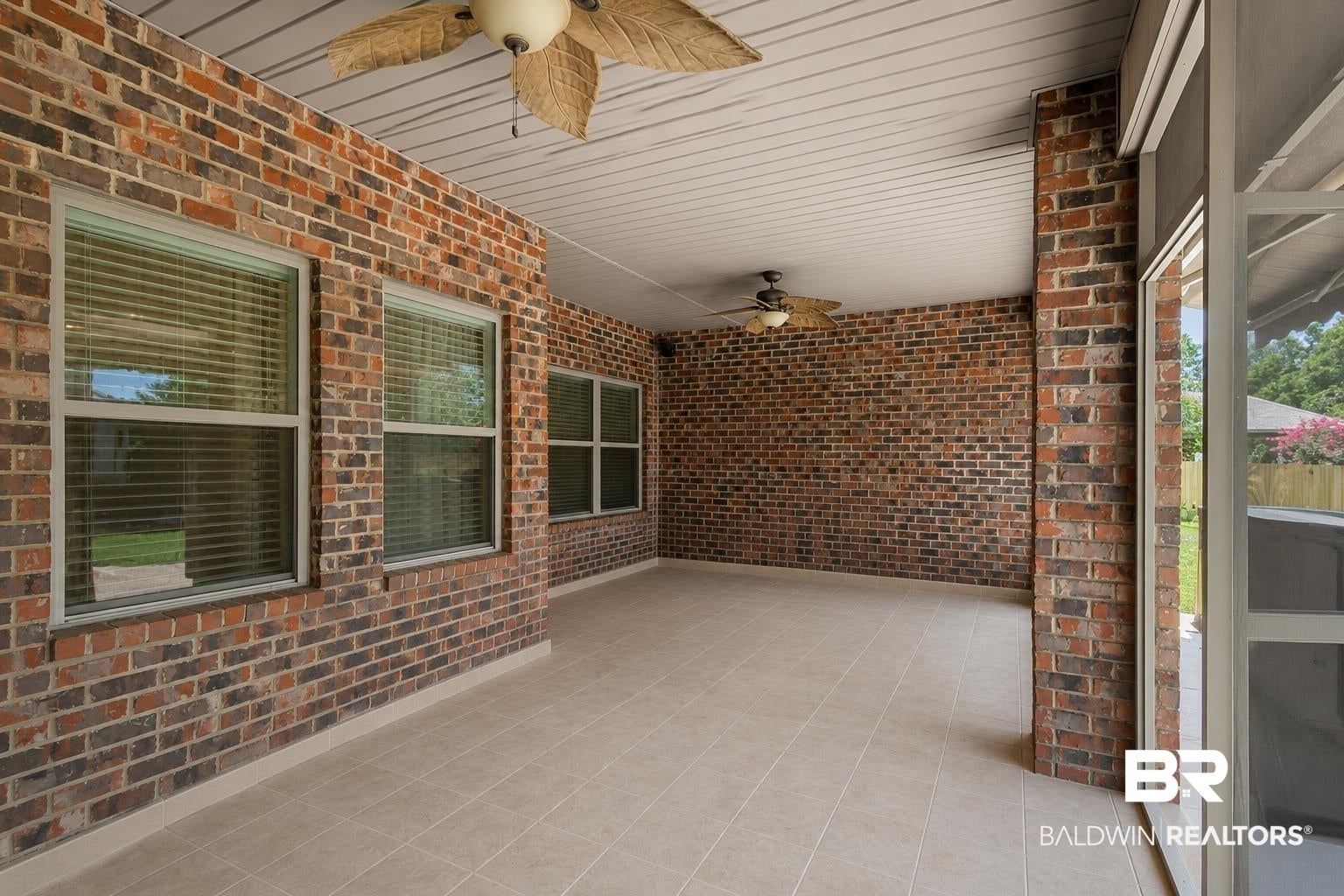 2081 Bourbon St, Foley, AL 36535 photo