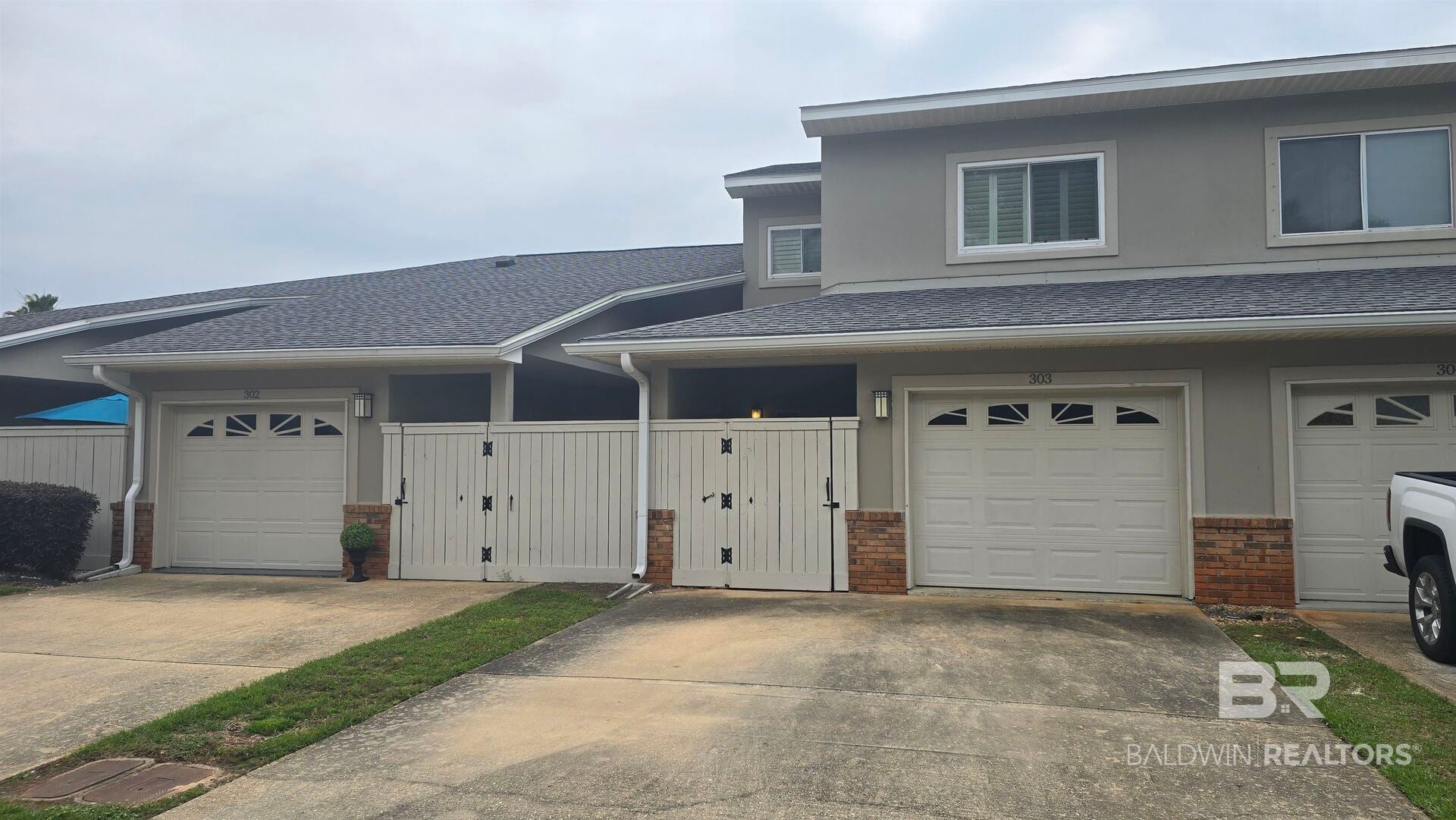 501 Cotton Creek Dr, Gulf Shores, AL 36542