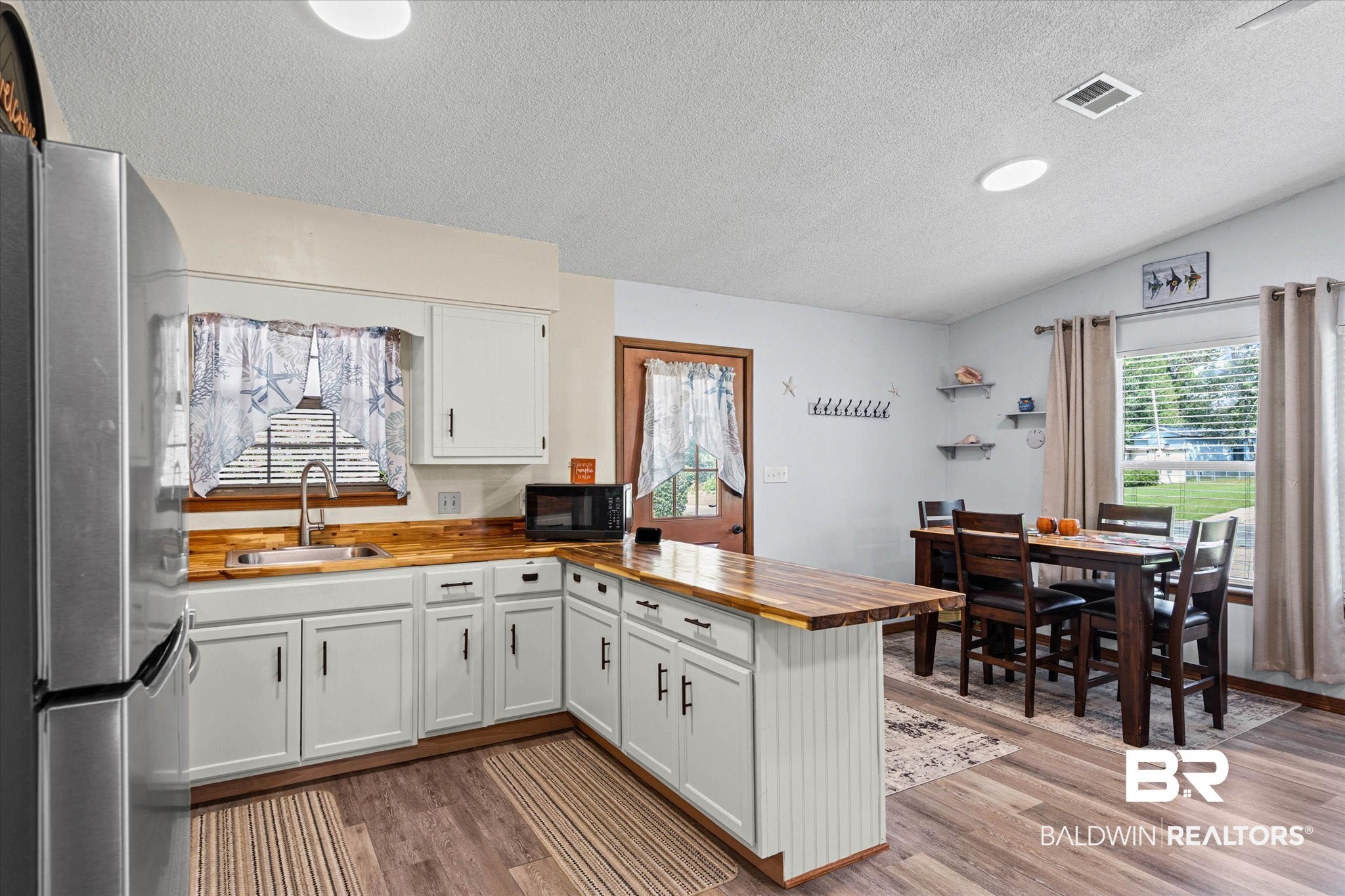 1222 Chagrin Dr, Lillian, AL 36549 photo