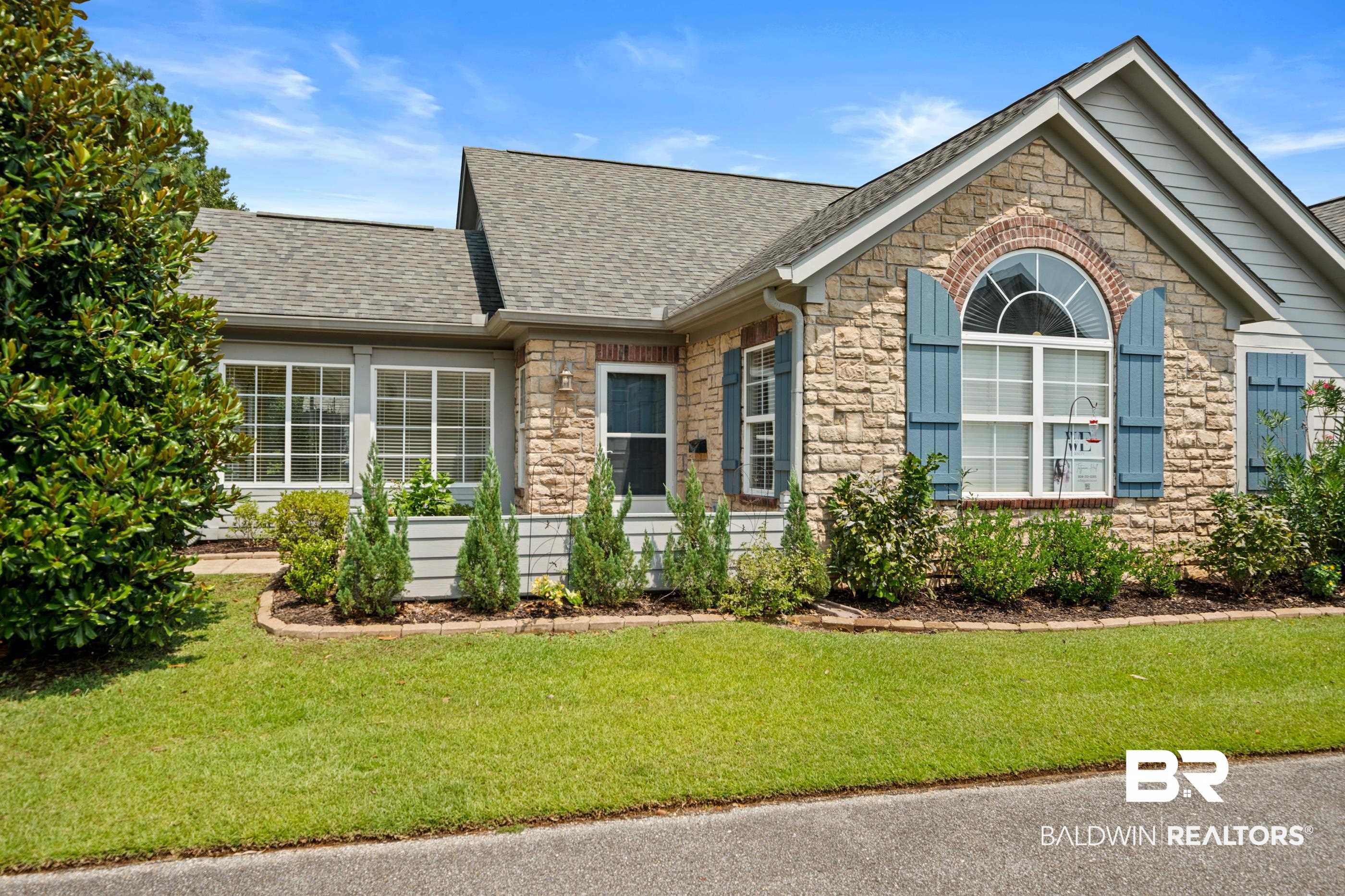 303 Wyld Palms Dr, Foley, AL 36535