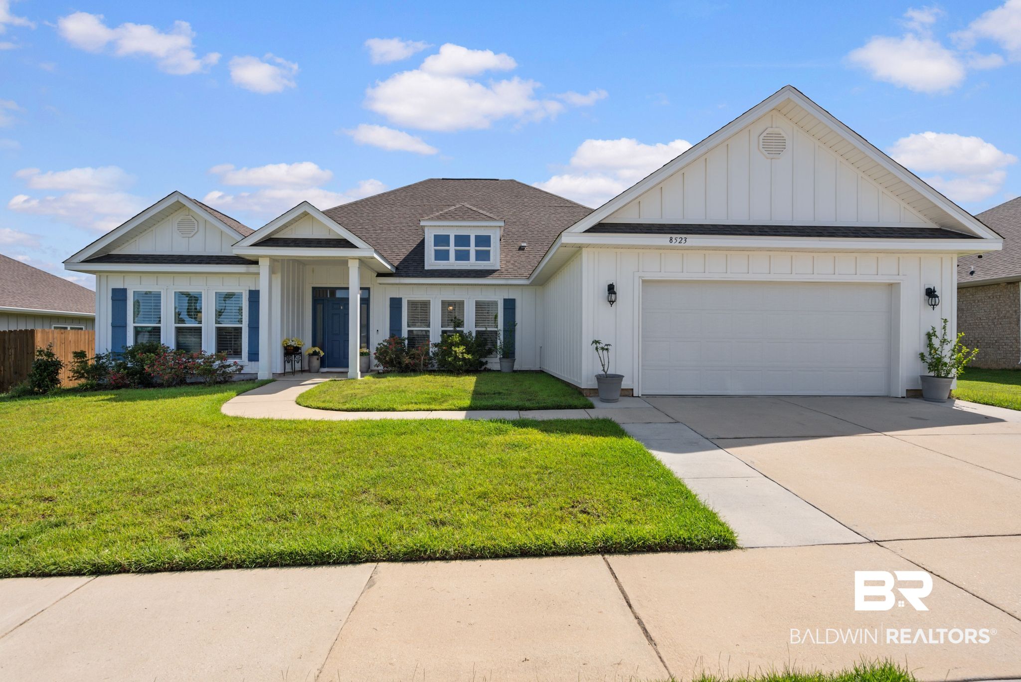 8523 Bronze Ln, Foley, AL 36535