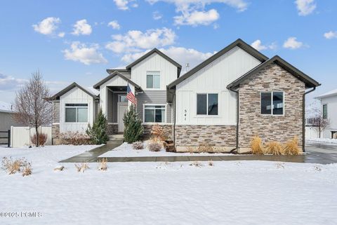 Single Family Residence in Heber City UT 541 1400.jpg