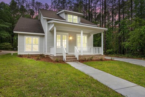 Single Family Residence in Hattiesburg MS 1 W Crossvine Ct..jpg